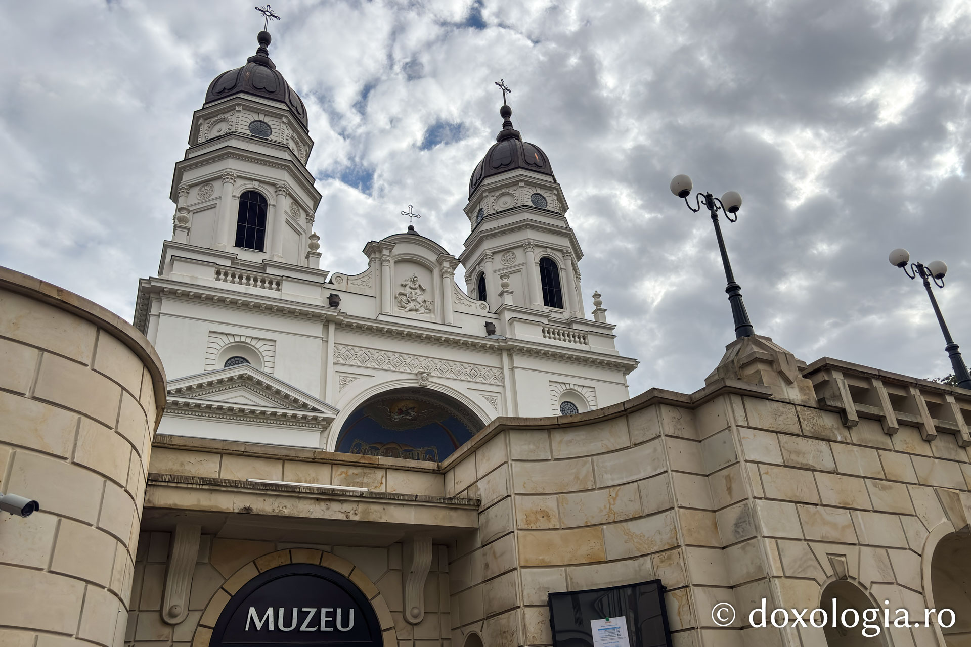 La Iași au debutat lucrările celei de-a treia ediții a Simpozionului „Tradiția patristică în actualitate”