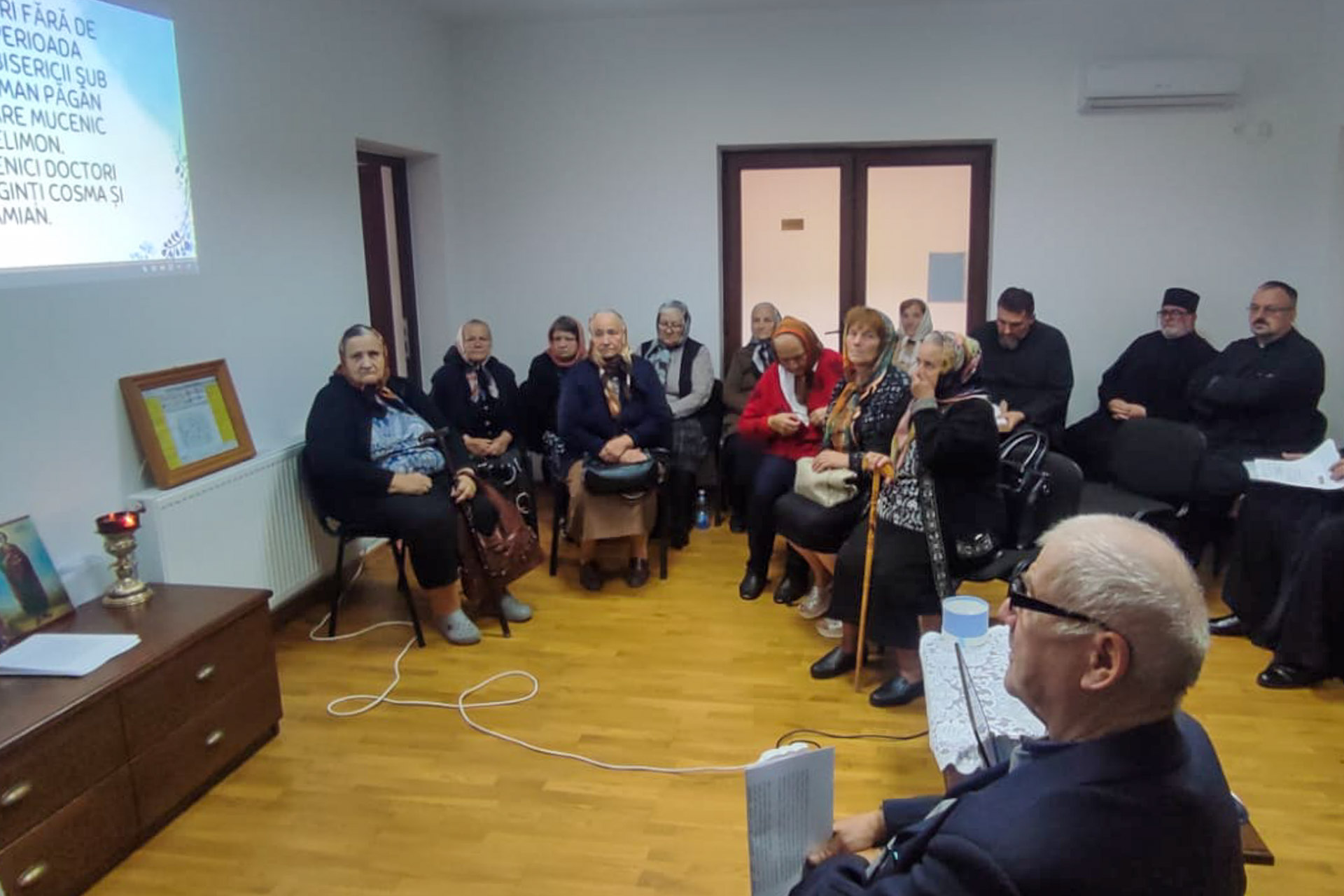 Activitate catehetică la Biserica „Sfinții Mucenici Doctori fără de arginți Cosma și Damian” din Bălțătești