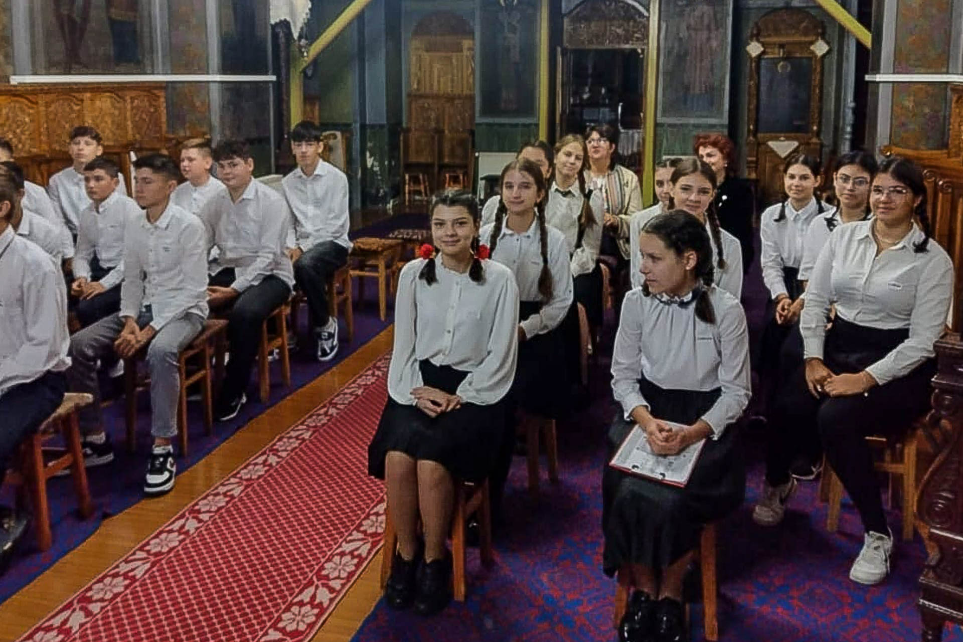 Cateheză demonstrativă în Parohia „Adormirea Maicii Domnului” din Vânători - Neamț