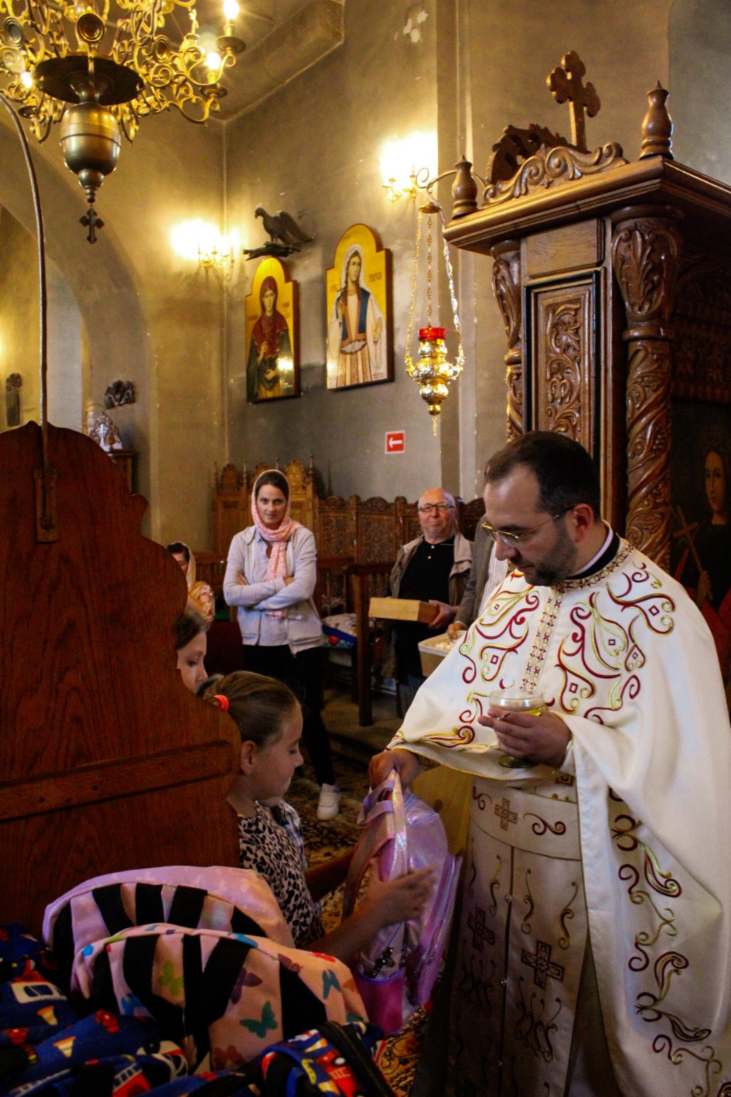 Binecuvântare la început de an școlar în Parohia Ștefan cel Mare I
