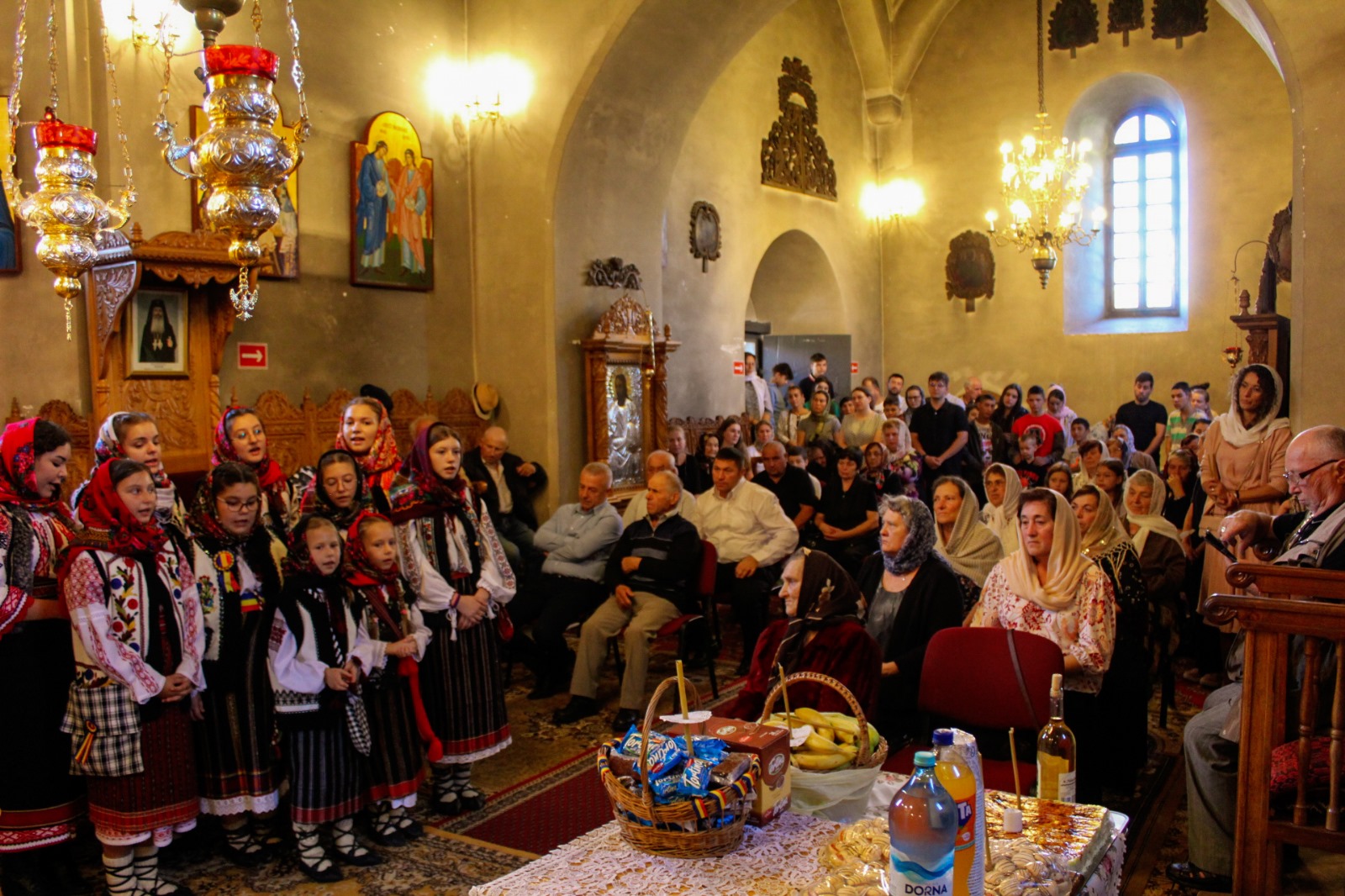 Binecuvântare la început de an școlar în Parohia Ștefan cel Mare I