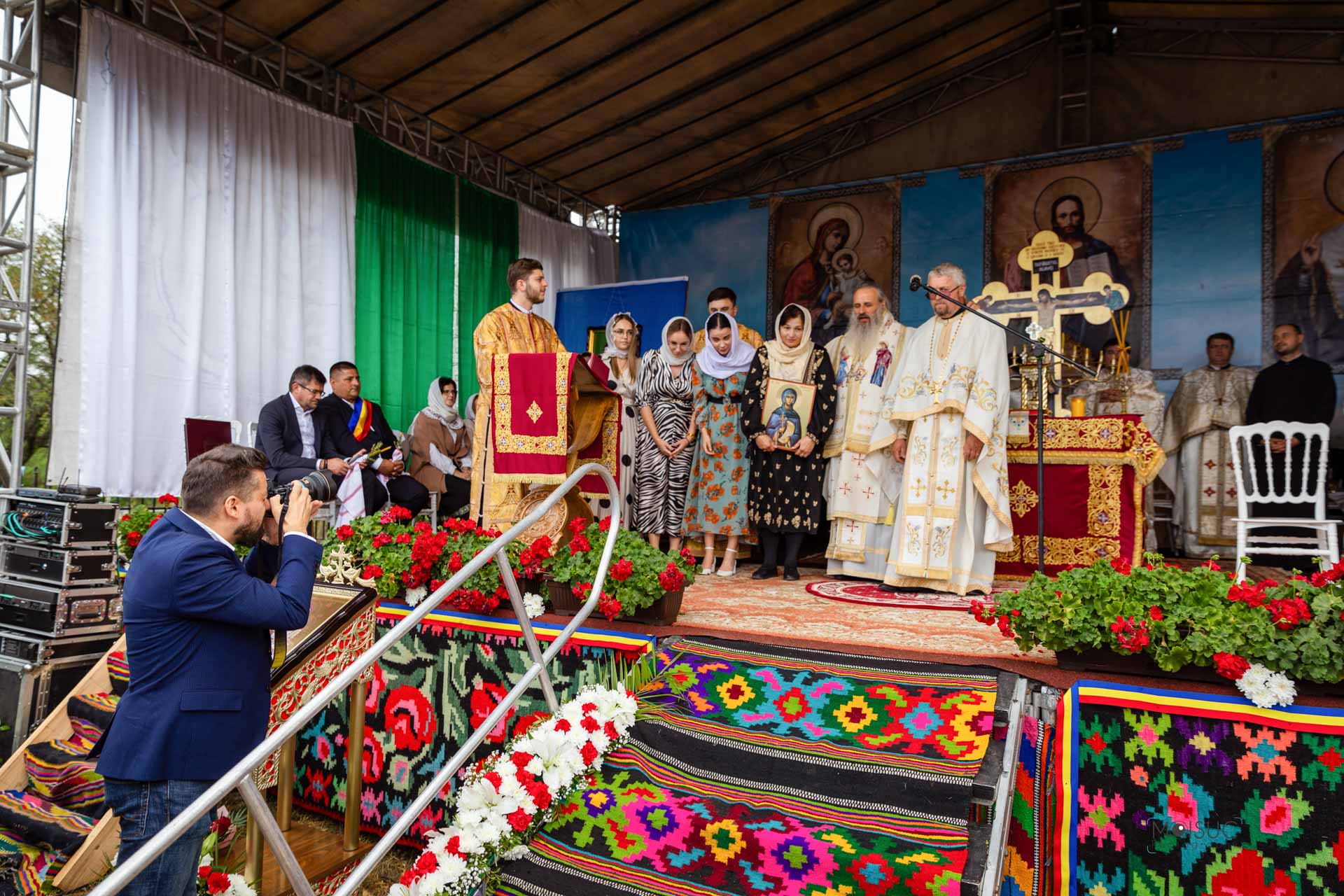 Biserica din satul Arama, care datează din 1836, a primit din veșmânt nou de har
