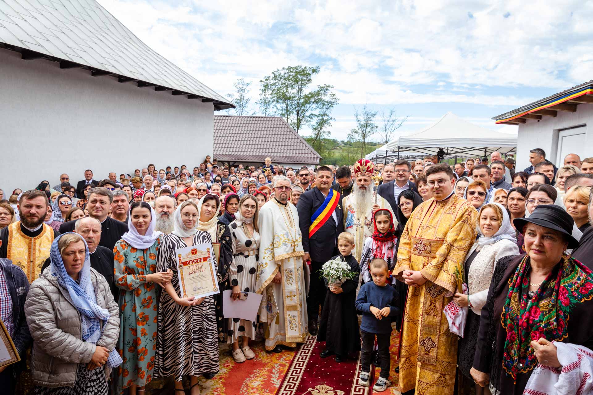 Biserica din satul Arama, care datează din 1836, a primit din veșmânt nou de har