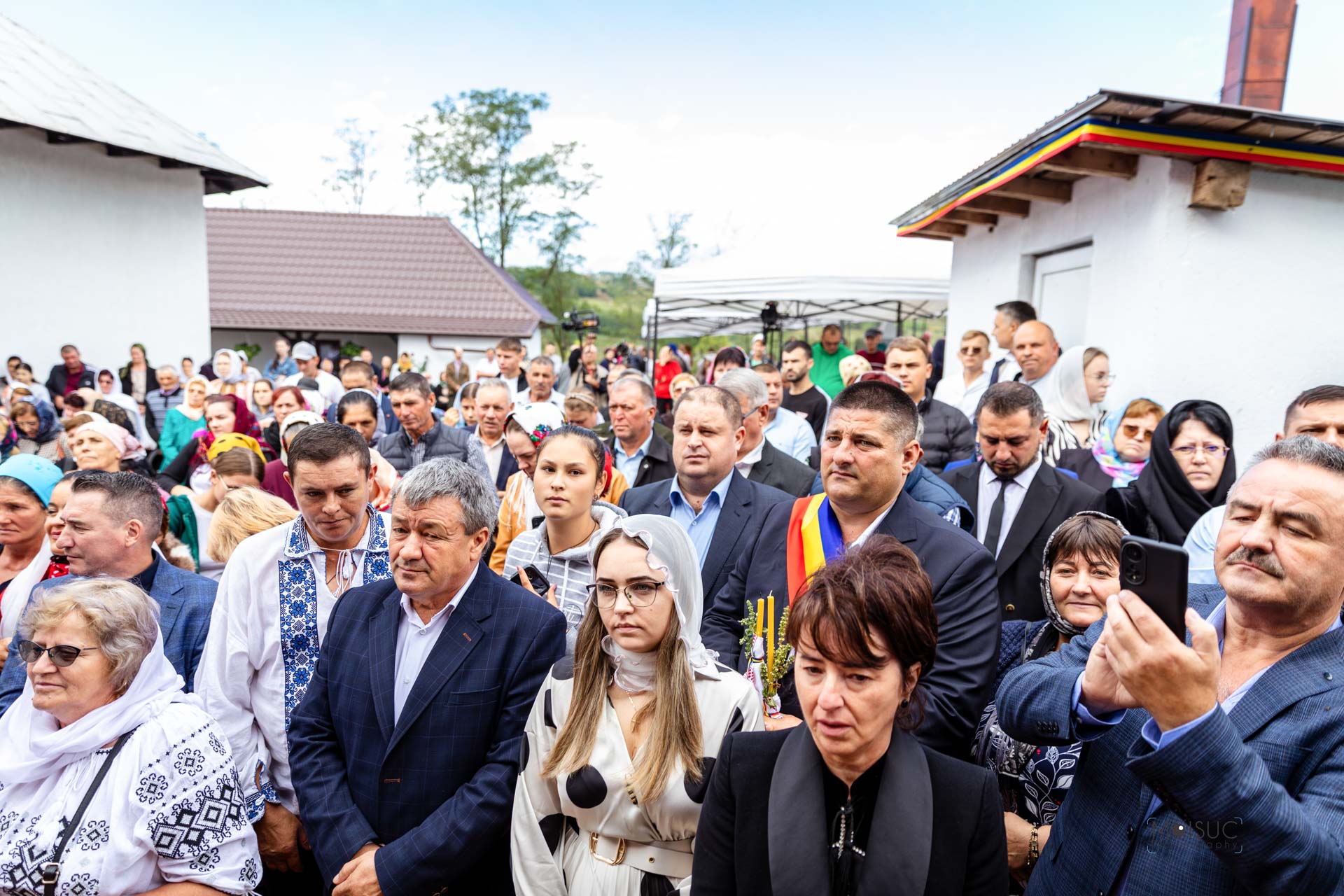 Biserica din satul Arama, care datează din 1836, a primit din veșmânt nou de har