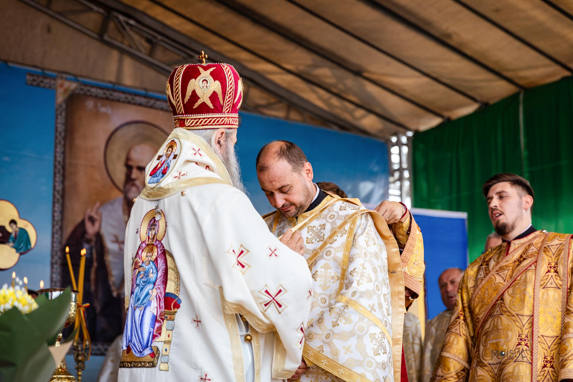 Biserica din satul Arama, care datează din 1836, a primit din veșmânt nou de har
