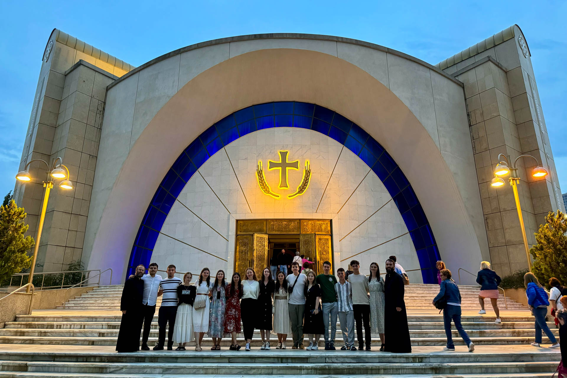 Tineri în pelerinaj