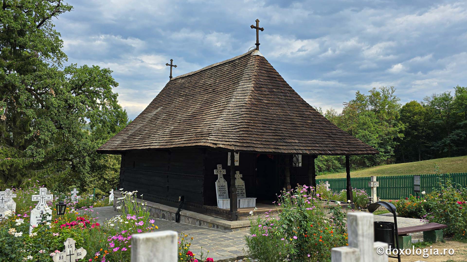 Mănăstirea Dintr-un Lemn, august 2024
