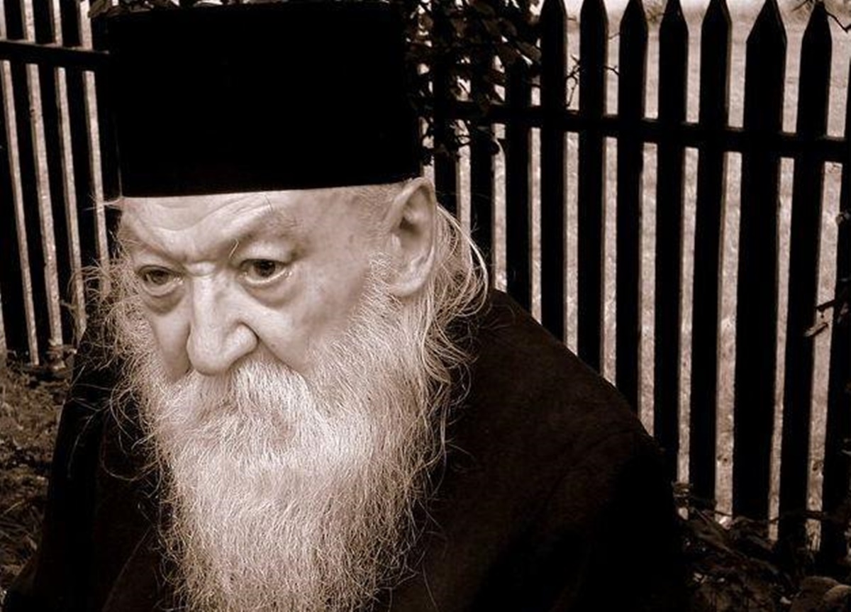 Părintele Adrian Făgețeanu