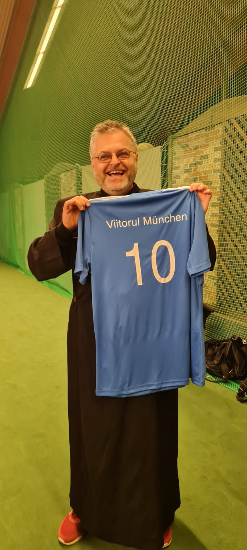 Primul turneu de fotbal din Protopopiatul Bavariei de Sud, urmat de o colectă pentru sinistrați