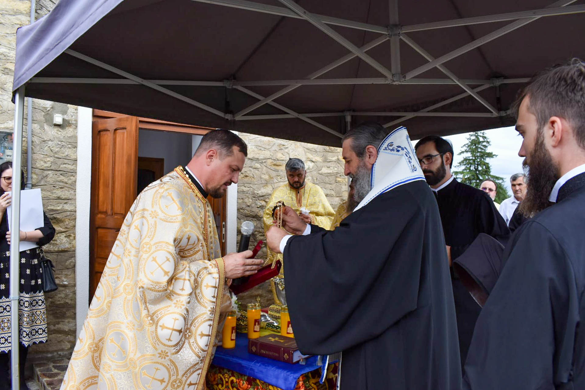 Sfințire de clopotniță în Parohia „Înălțarea Domnului” Copalău