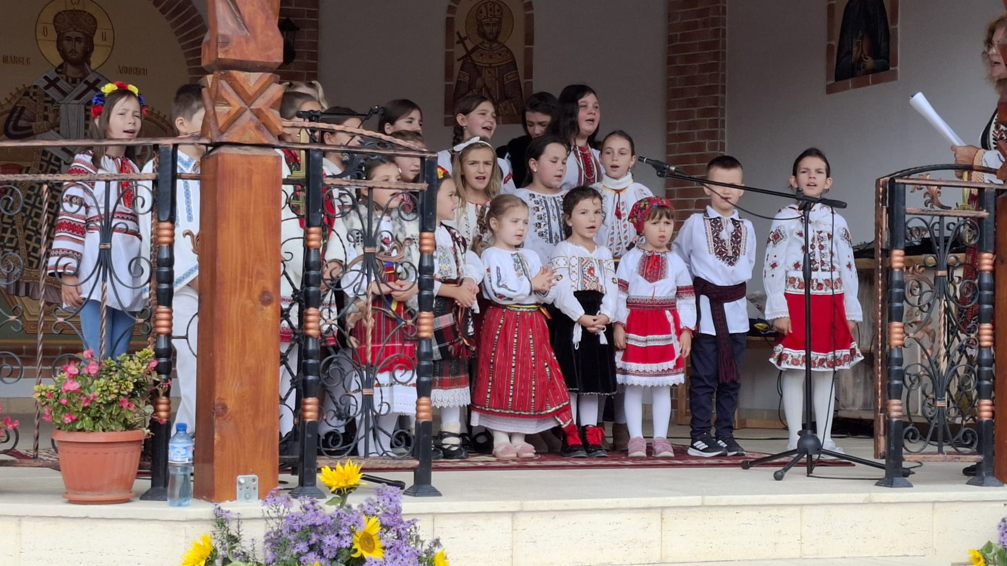 „Bucuriile toamnei” la Parohia Gara Veche din Piatra Neamț