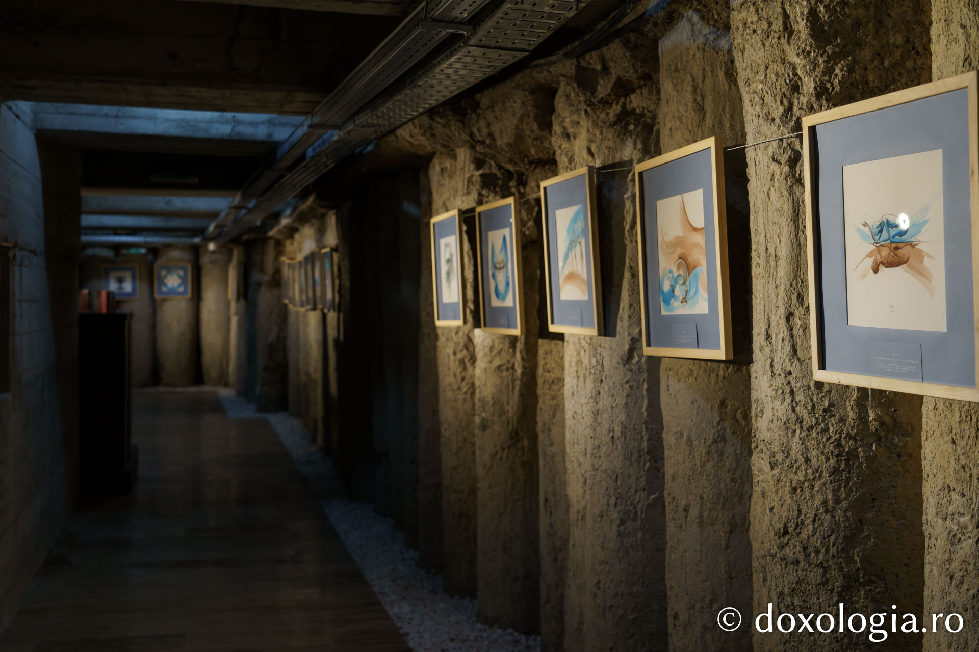 Expoziția „Rugați-vă cu glas tare – cu pensula în mână în urma psalmilor lui David”, vernisată la Muzeul Mitropolitan