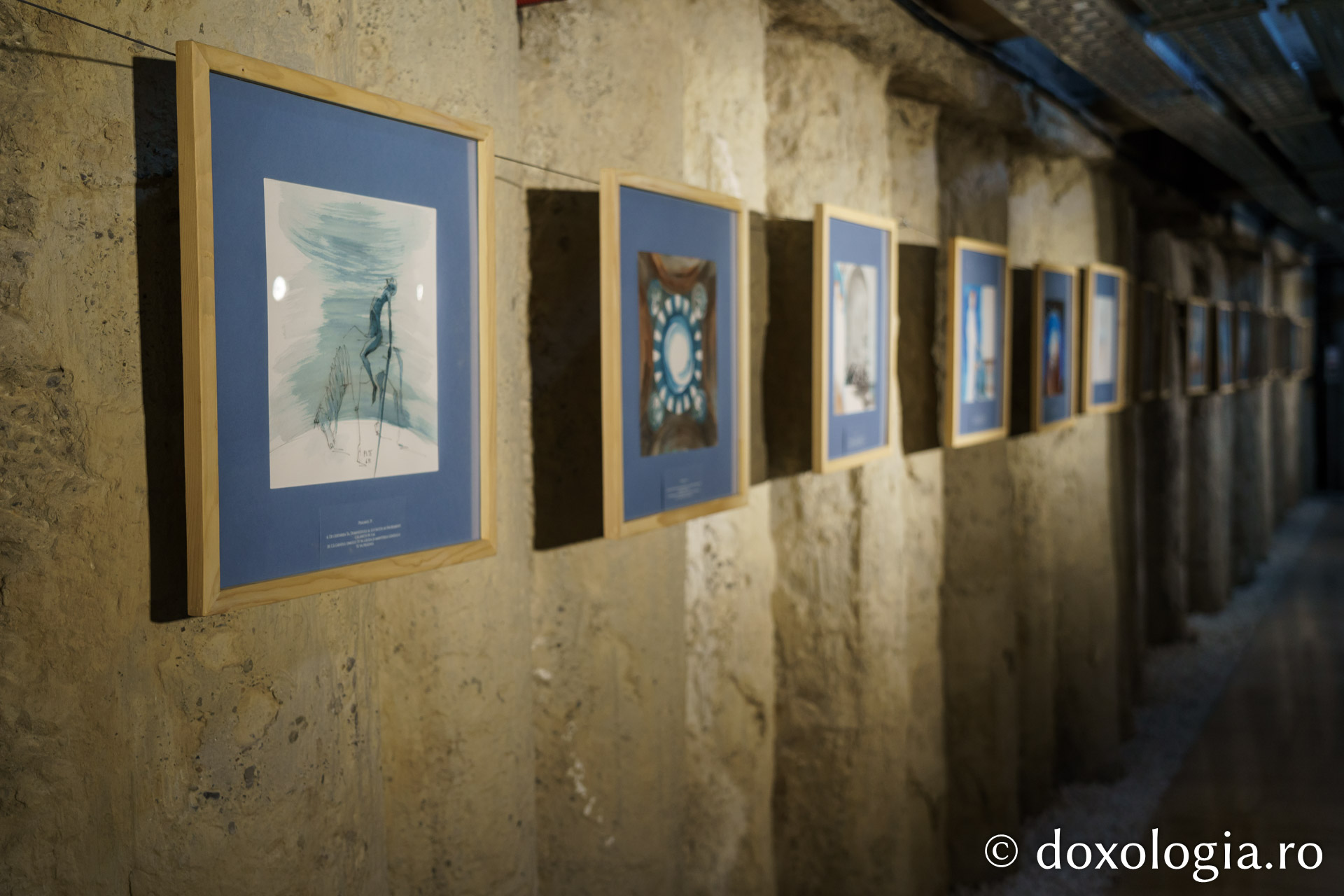 Expoziția „Rugați-vă cu glas tare – cu pensula în mână în urma psalmilor lui David”, vernisată la Muzeul Mitropolitan