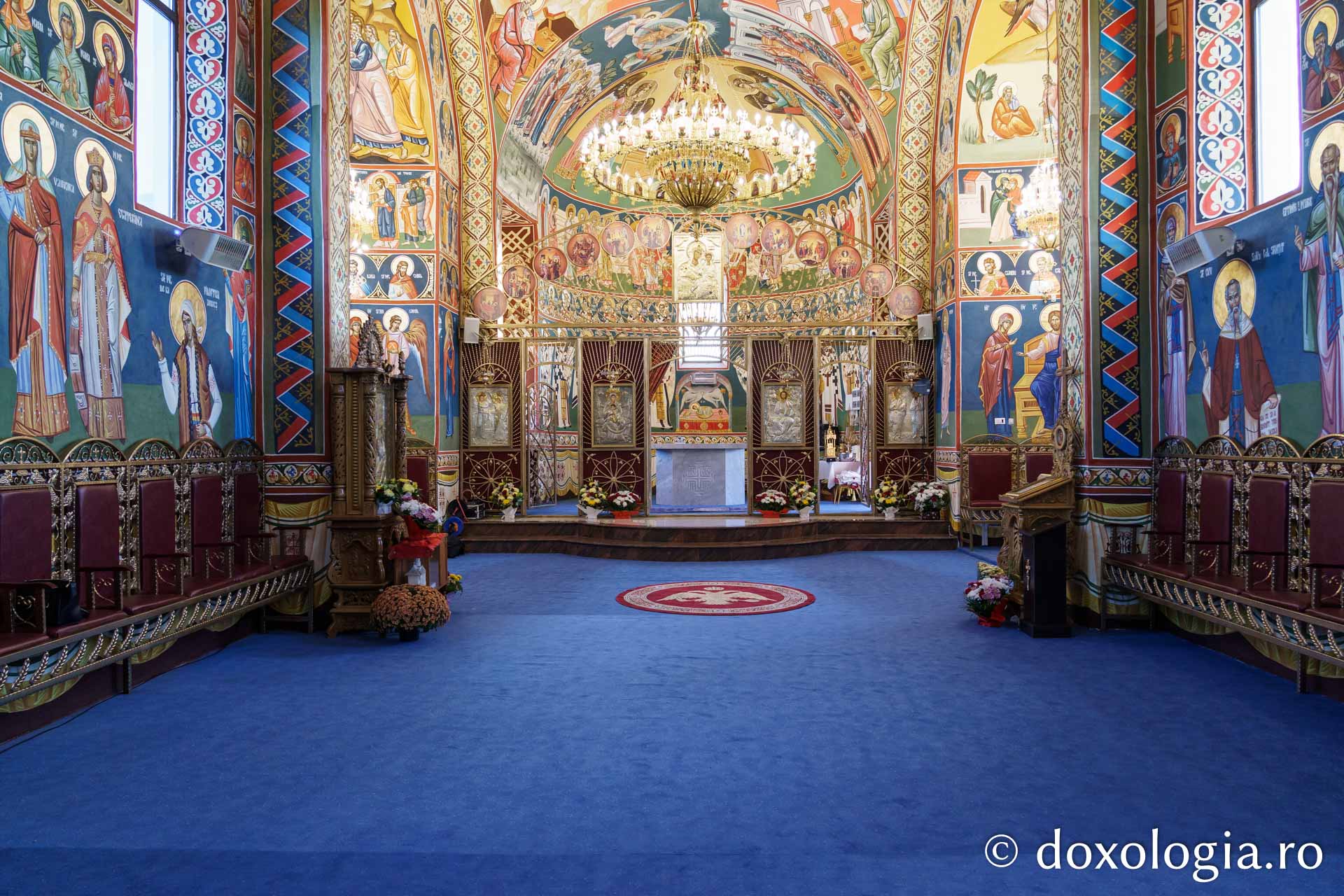 Biserica Parohiei Mărgineni II din județul Neamț, sfințită de doi ierarhi