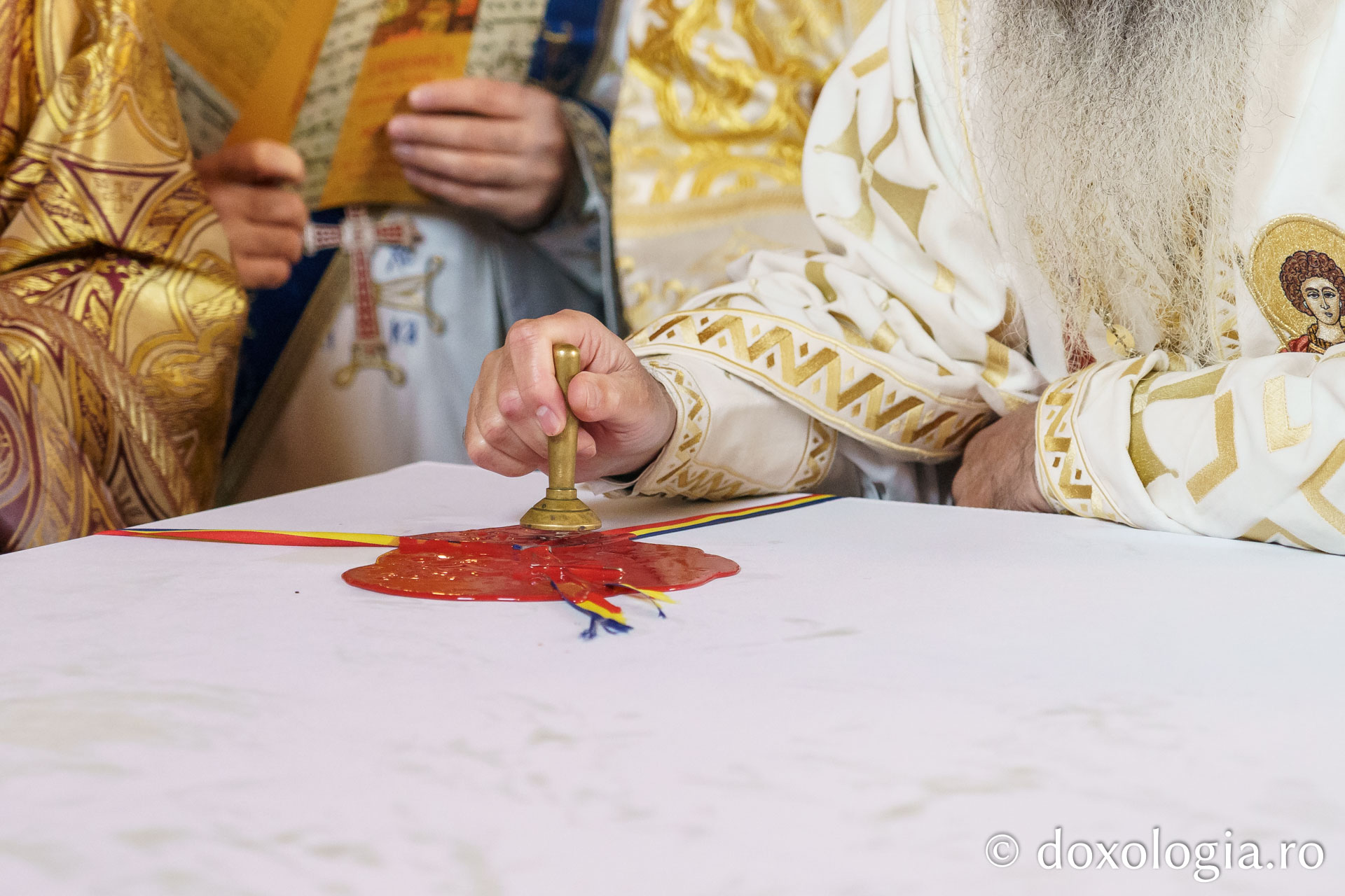 Biserica Parohiei Mărgineni II din județul Neamț, sfințită de doi ierarhi