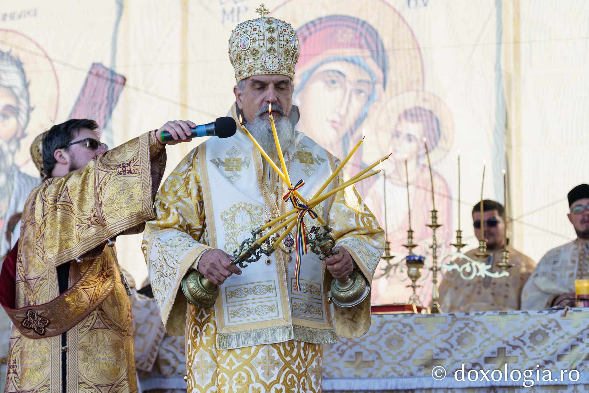 Biserica Parohiei Mărgineni II din județul Neamț, sfințită de doi ierarhi