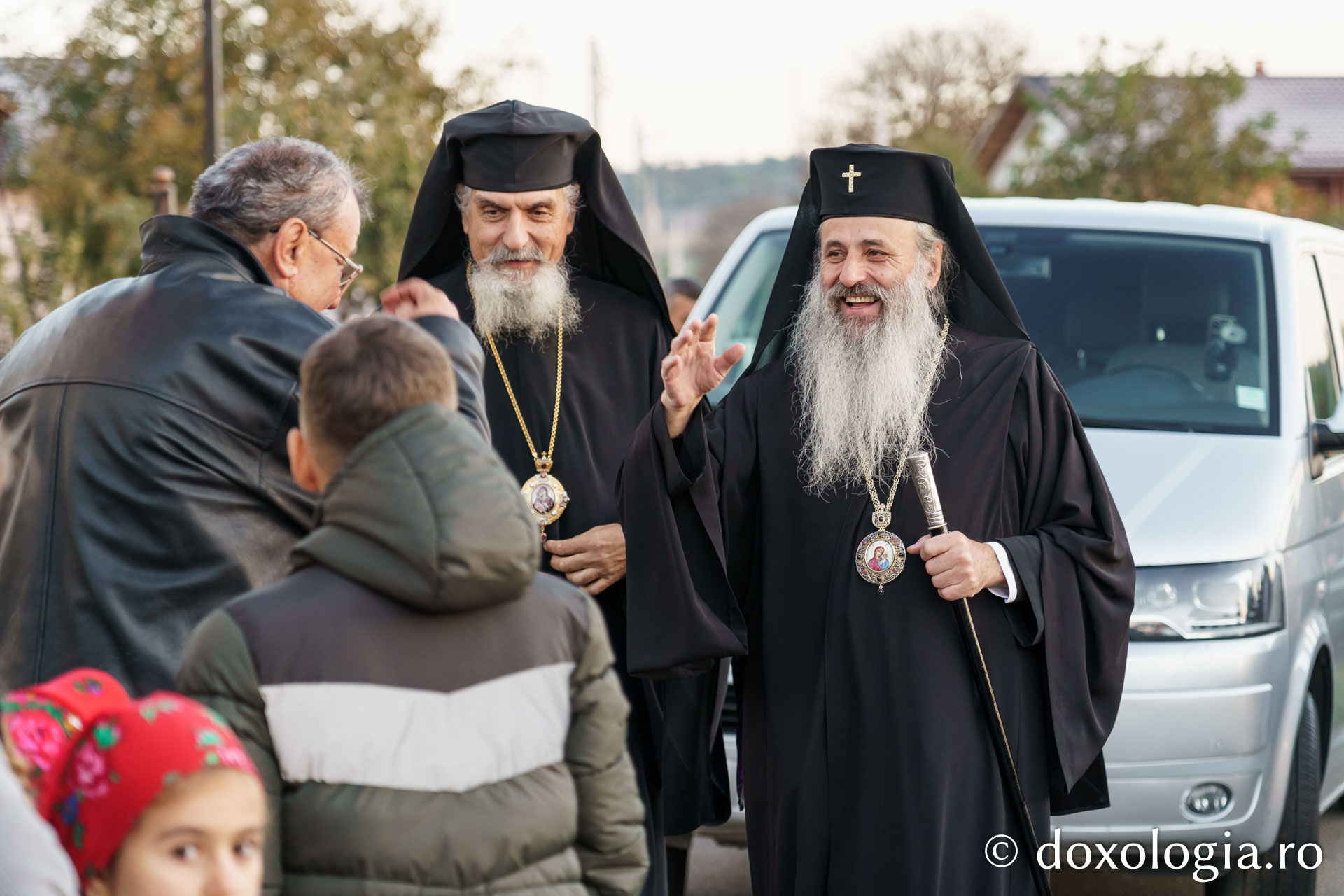 Biserica Parohiei Mărgineni II din județul Neamț, sfințită de doi ierarhi