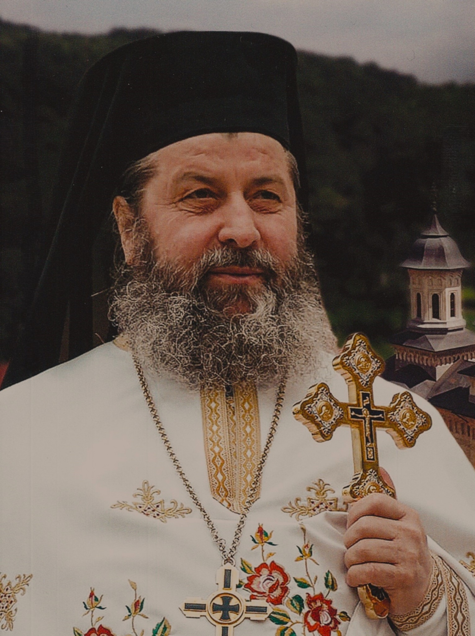 arhimandritul Nicolae Moldovan, starețul Mănăstirii Nicula