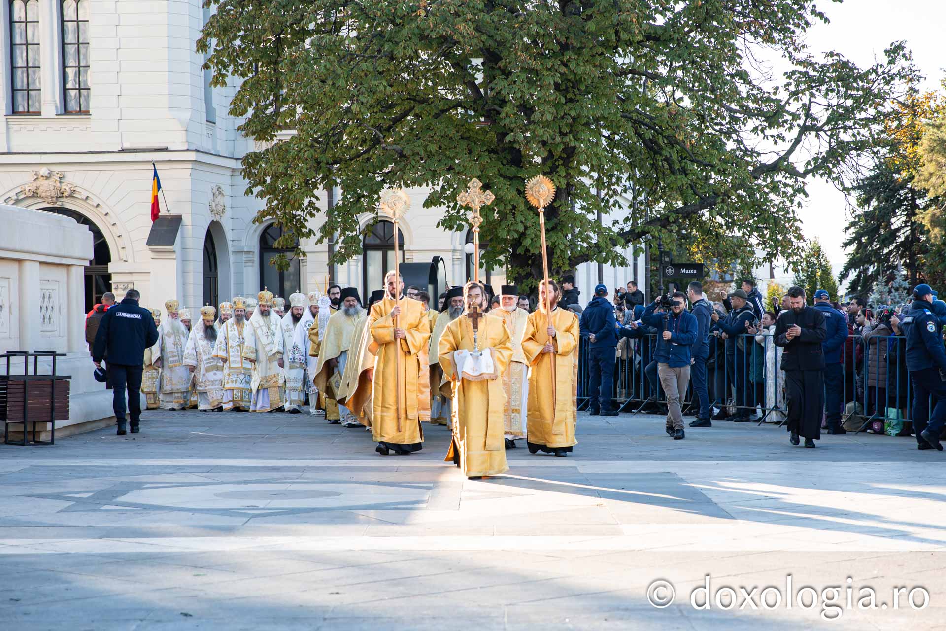 #Hram2024: Soborul preoţilor şi diaconilor slujitori la Sfânta Liturghie din ziua de 14 octombrie