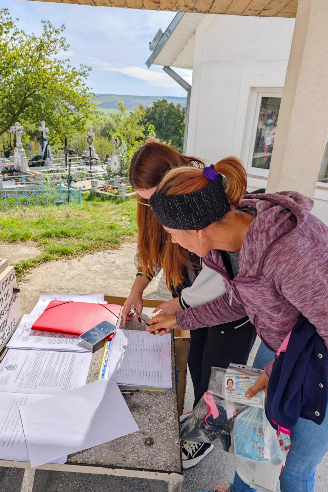 Pas cu Pas Spre Viitor: Daruri pentru Elevii din satele Tocileni și Victoria - Stăuceni