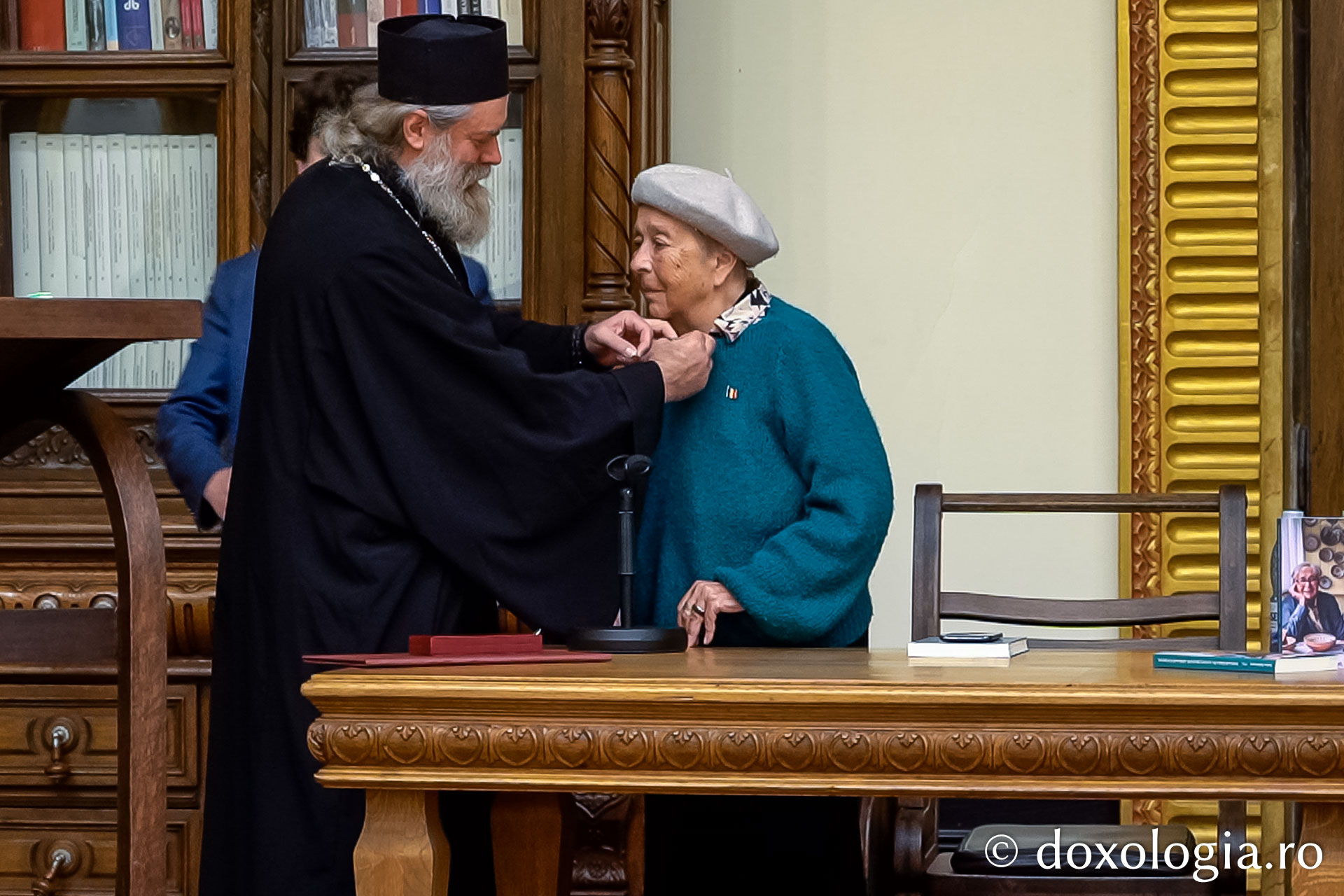 Cartea „Întoarcerea în adâncuri după aproape un secol” a fost lansată la Iași