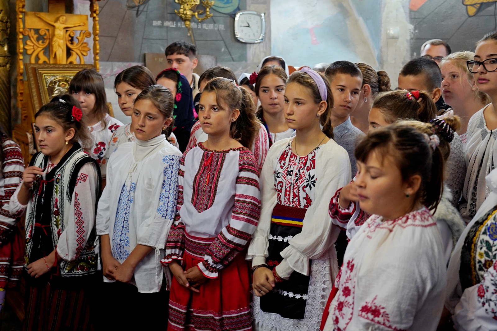 PS Nichifor Botoșăneanul a slujit la Parohia Românești, cu prilejul aniversării a 100 de ani de la sfințirea bisericii