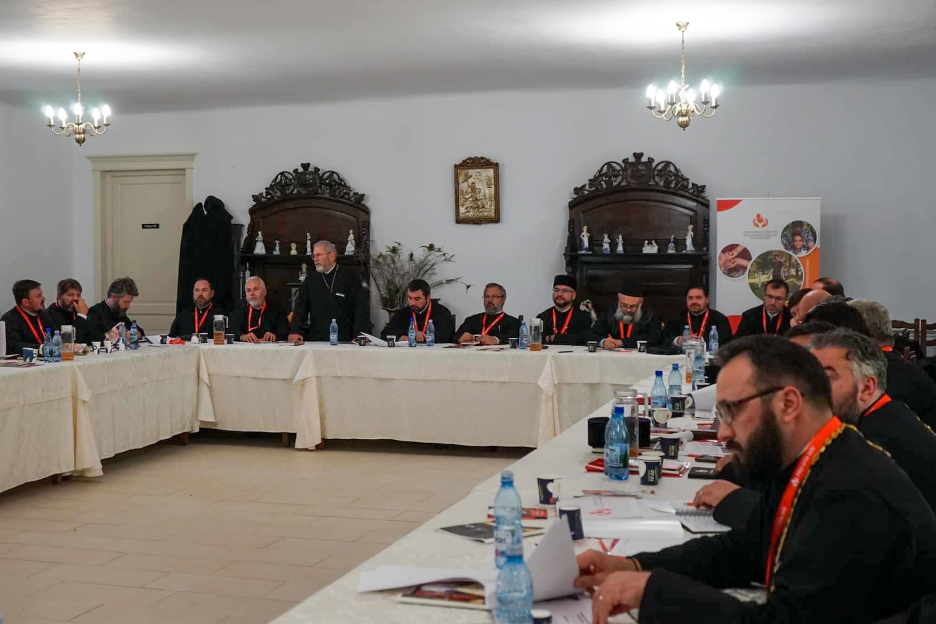 Ședință de lucru Pro Vita cu preoții din Arhiepiscopia Iașilor la Centrul Social Cultural „Sfântul Ilie” Miclăușeni