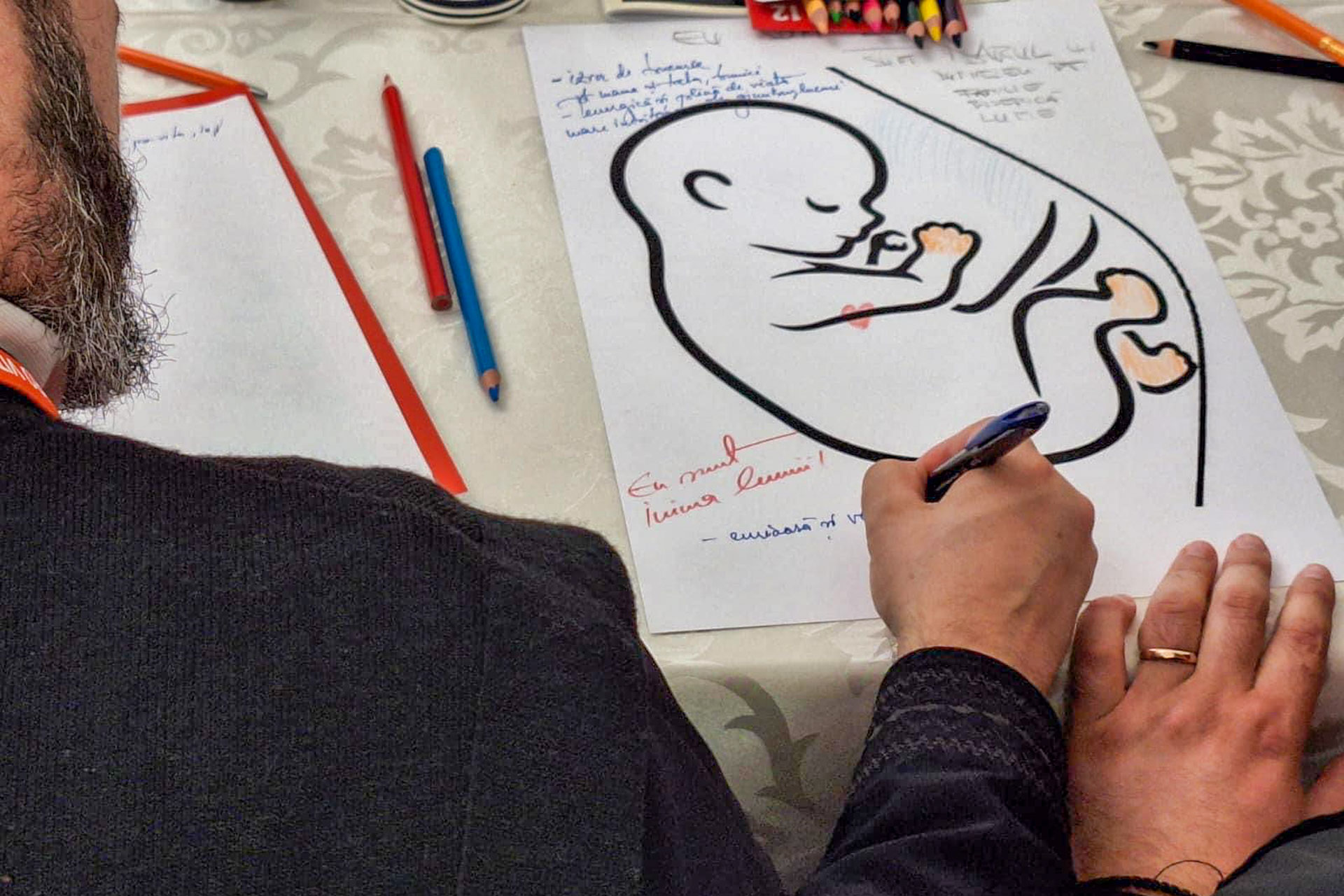 Ședință de lucru Pro Vita cu preoții din Arhiepiscopia Iașilor la Centrul Social Cultural „Sfântul Ilie” Miclăușeni