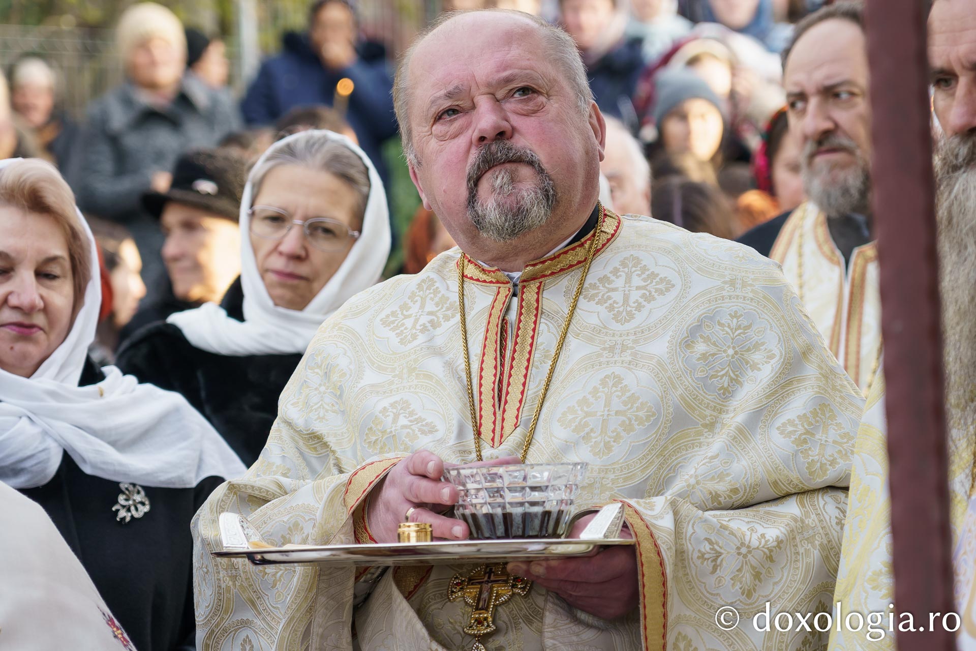 Biserica „Sfânta Cuvioasă Parascheva” din Ibăneasa-Știubieni, sfințită de IPS Teofan