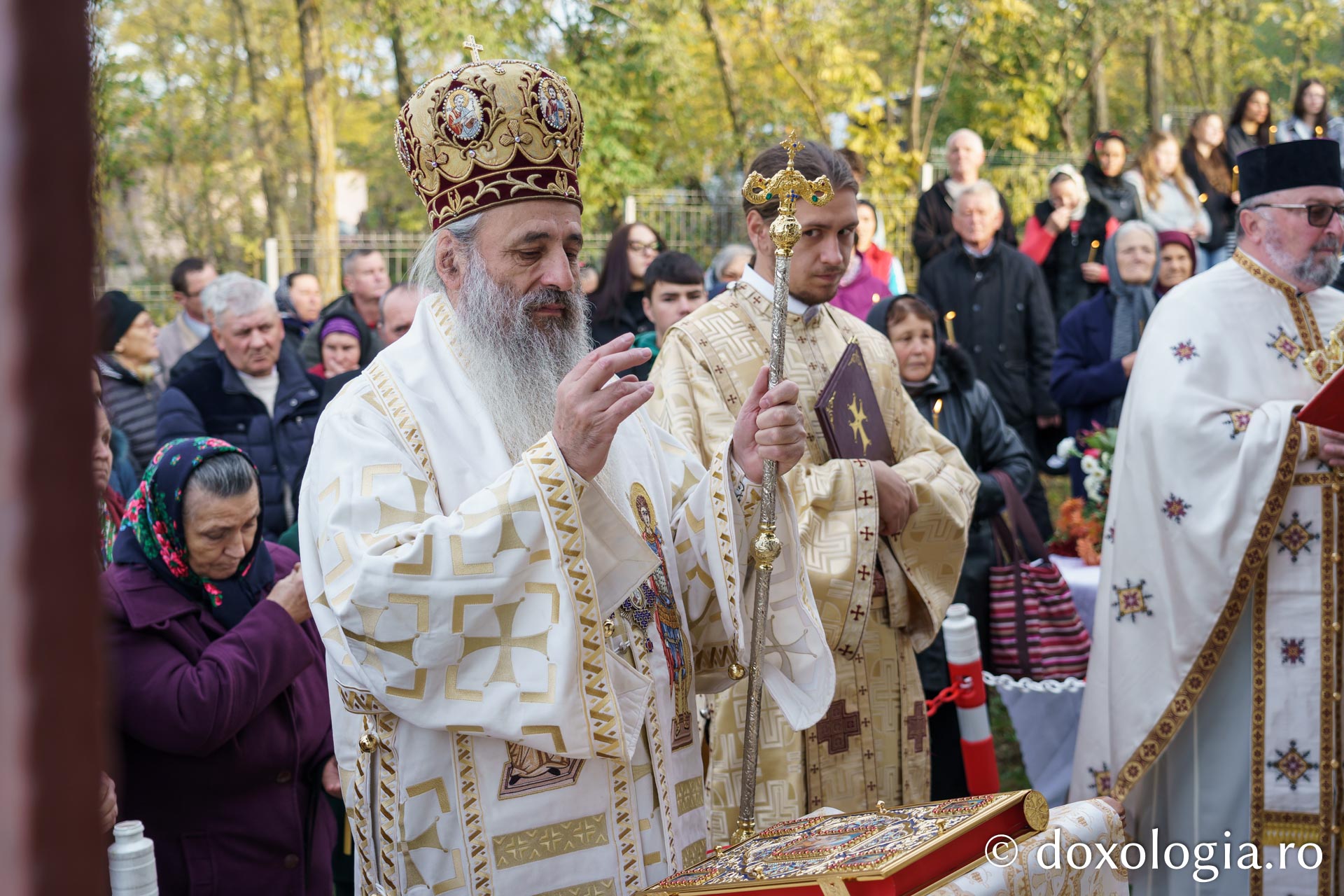 Biserica „Sfânta Cuvioasă Parascheva” din Ibăneasa-Știubieni, sfințită de IPS Teofan
