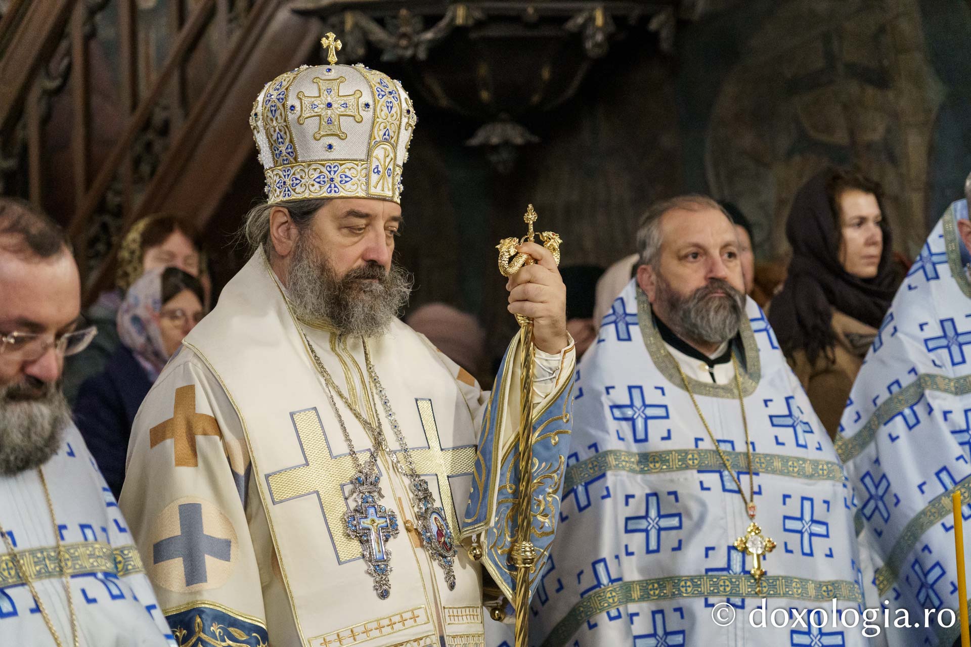 Slujire arhierească în cinstea Sfântului Cuvios Paisie Velicicovschi, la Mănăstirea Neamț