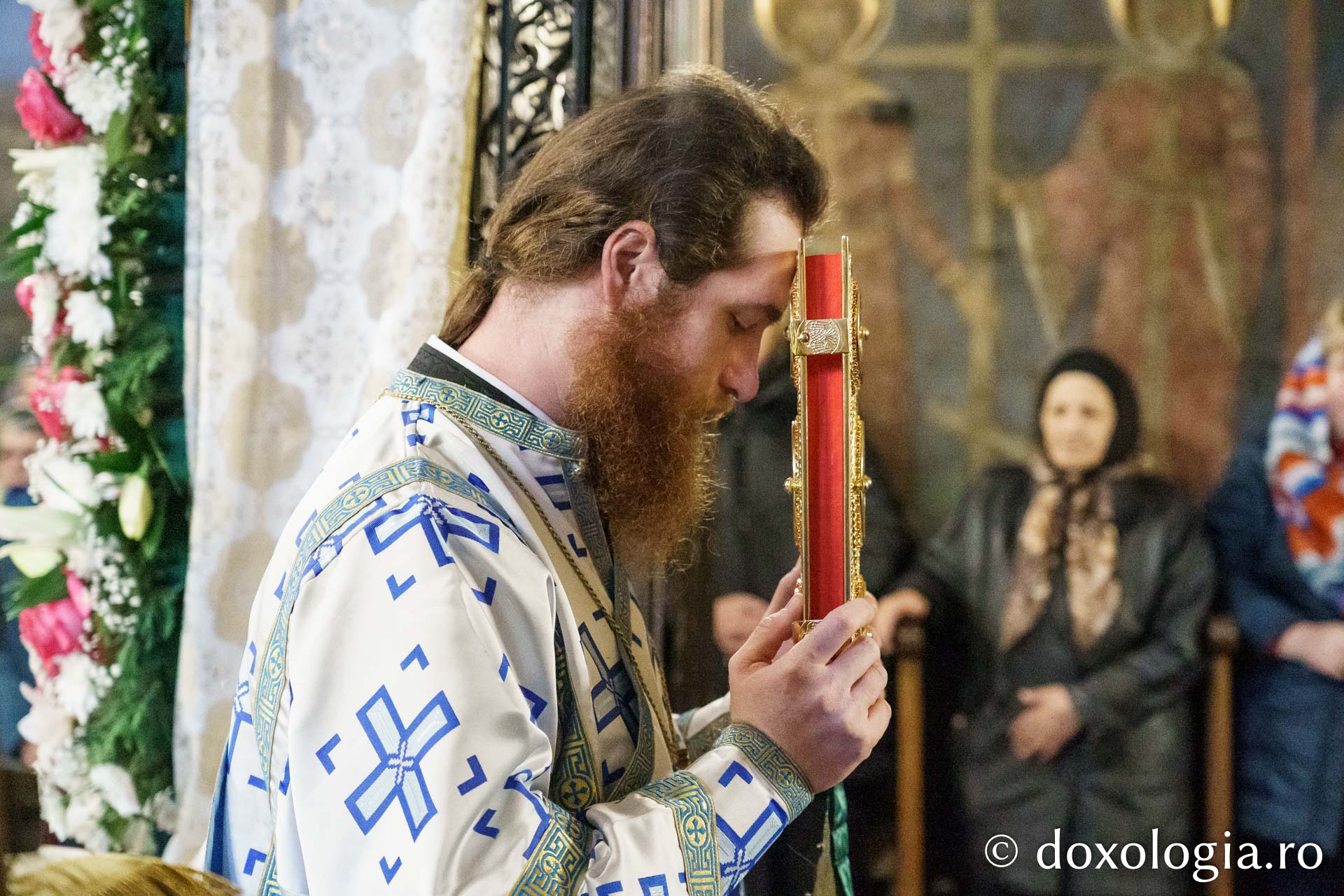 Slujire arhierească în cinstea Sfântului Cuvios Paisie Velicicovschi, la Mănăstirea Neamț