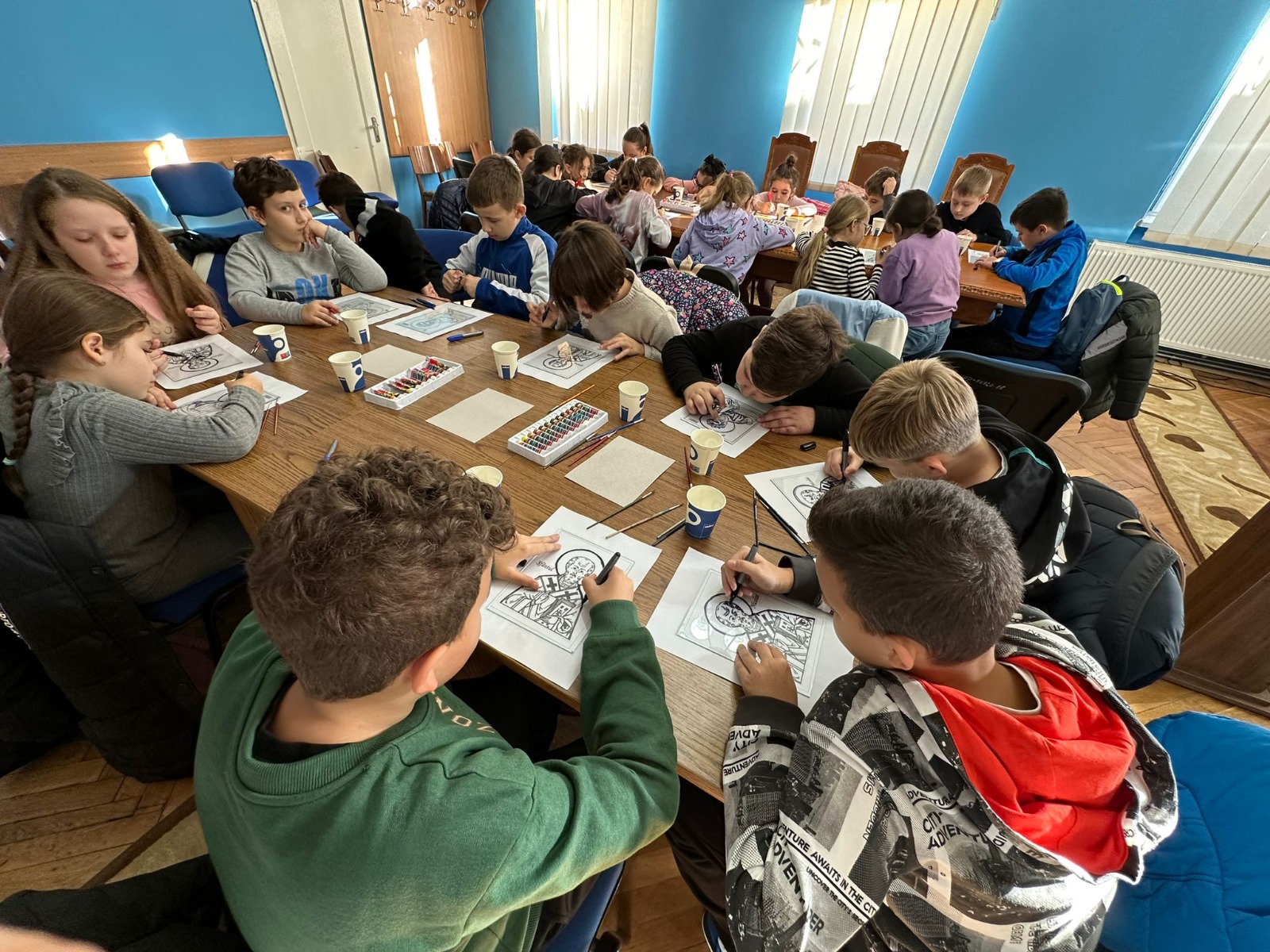 Atelier de pictură icoane pe sticlă la Centrul educațional al Protopopiatului Dorohoi Atelier de pictură icoane pe sticlă la Centrul educațional al Protopopiatului Dorohoi