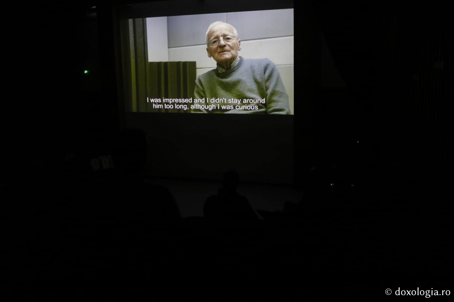 Proiecția filmului documentar Cămașa de duminică (România), în prezența regizoarei Cristina Chirvasie