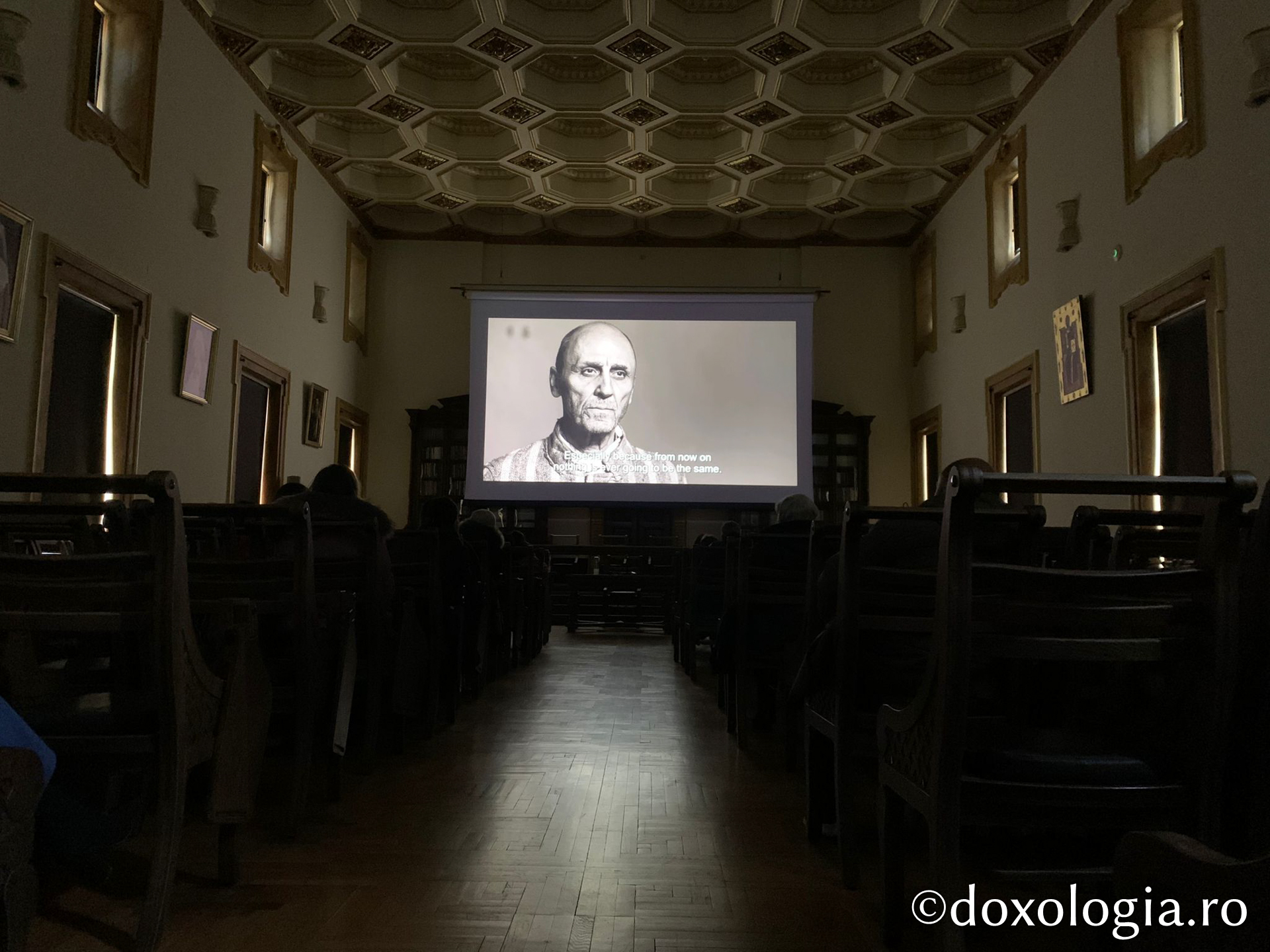 Proiecția filmului artistic Cardinalul (România), în prezența regizorului Nicolae Mărgineanu