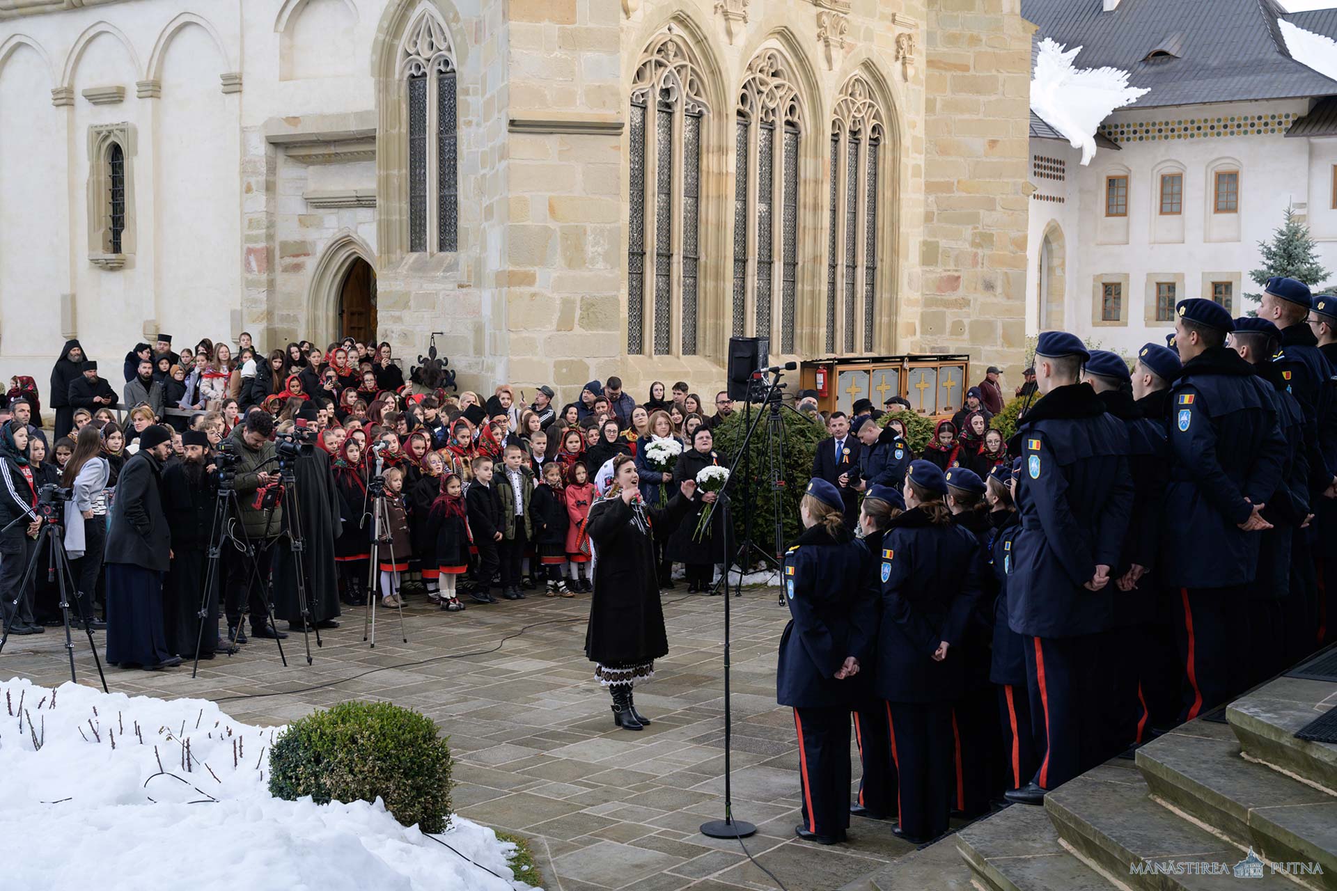 Comemorarea Unirii Bucovinei cu Patria-Mamă, la Mănăstirea Putna