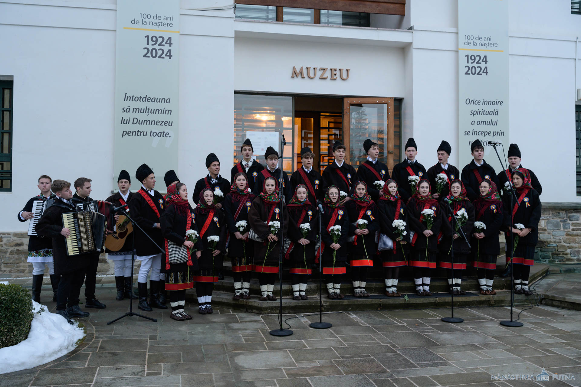Comemorarea Unirii Bucovinei cu Patria-Mamă, la Mănăstirea Putna
