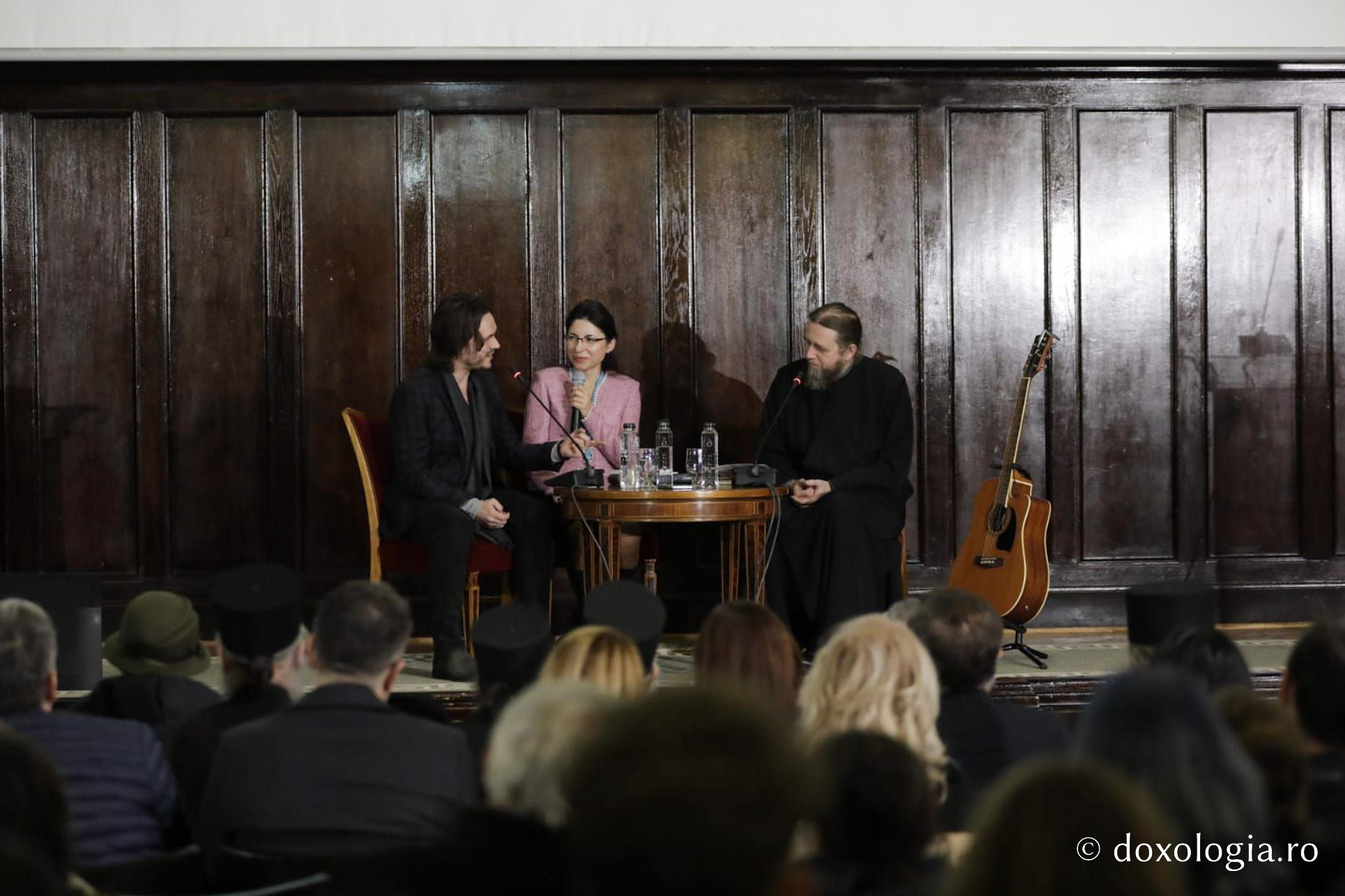 Conferință Jonathan Jackson (actor din SUA)