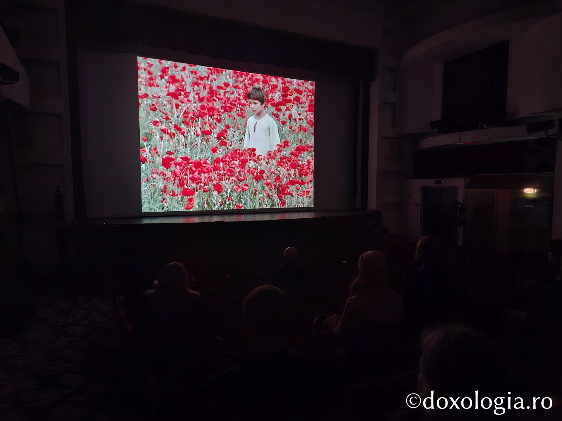 Proiecția filmului artistic Copacul dorințelor (Georgia, regizor Tengiz Abuladze), Sala Ateneul Național din Iași