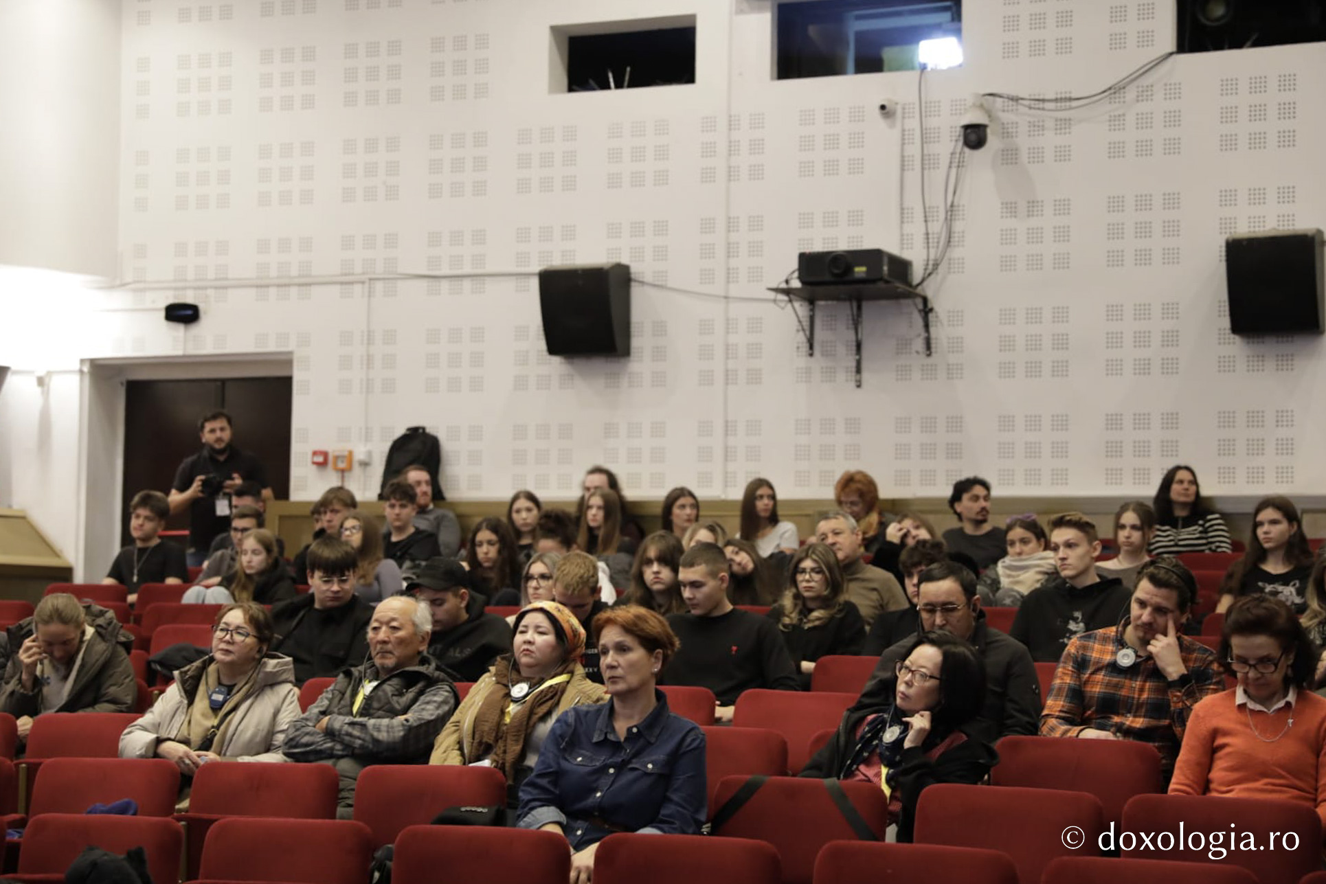 #QuoVadis2024: Cum a decurs prima zi din cadrul Festivalului Internațional de Film de la Iași