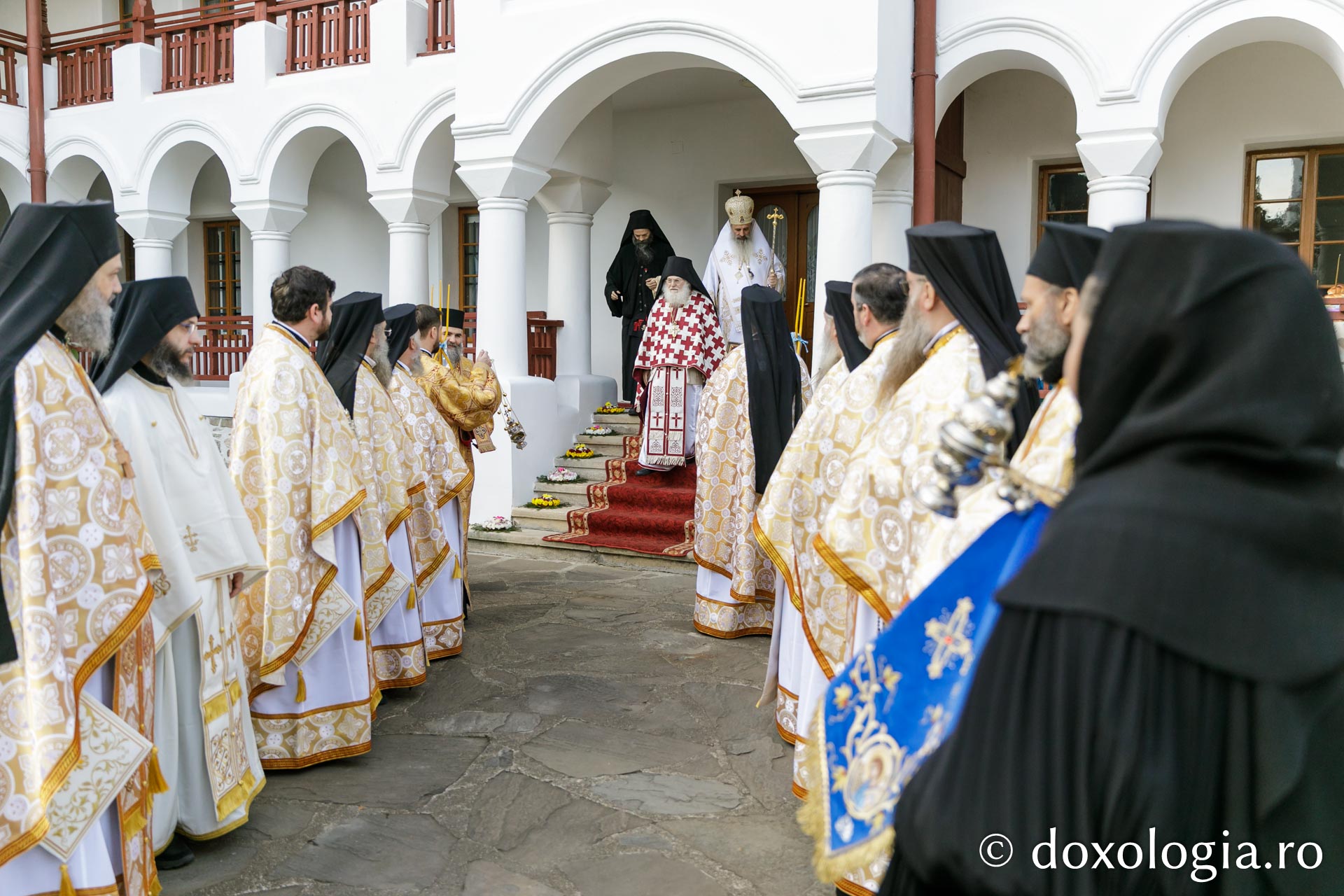 Starețul Efrem Vatopedinul, la hramul Mănăstirii Agapia