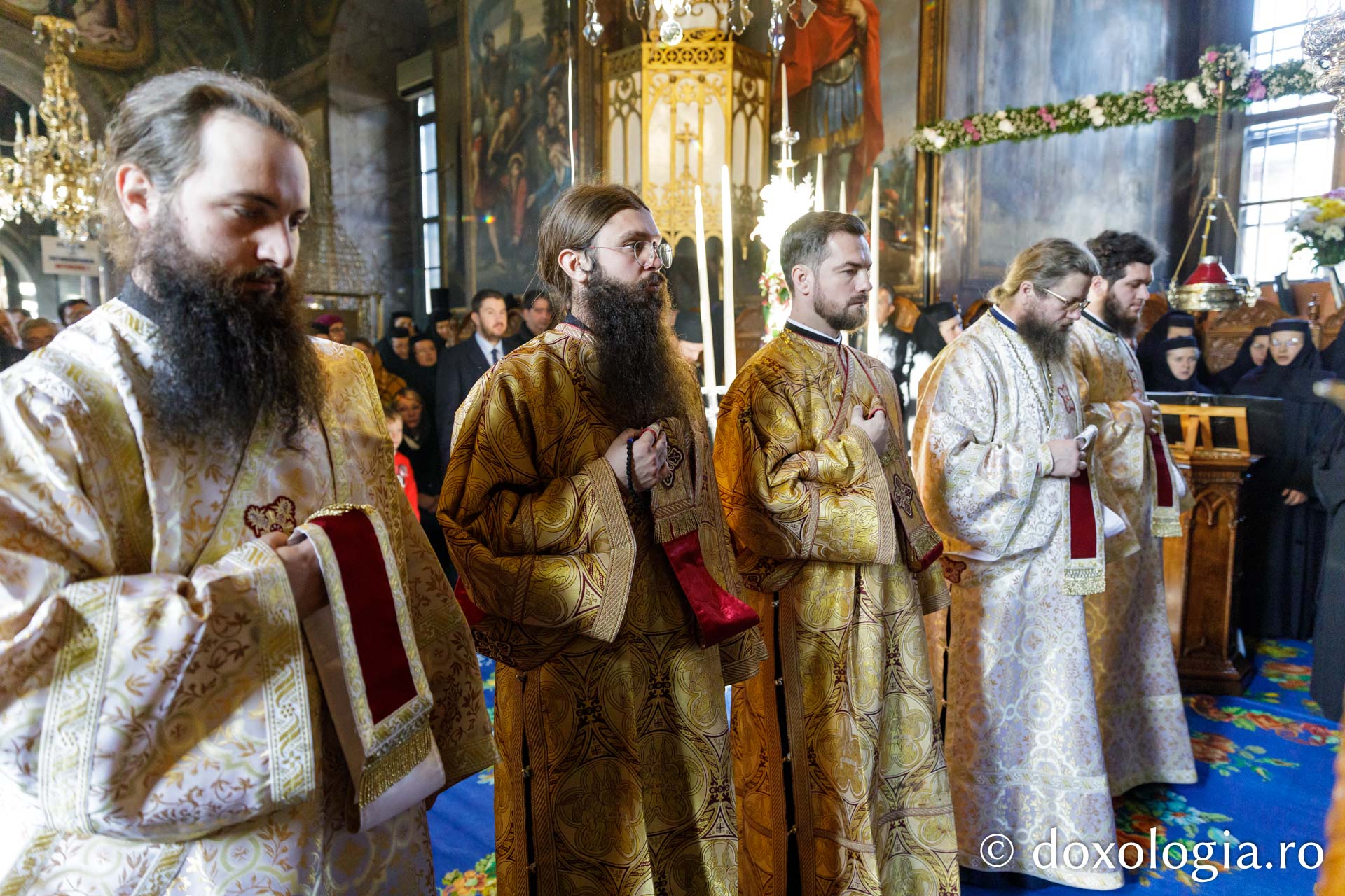 Starețul Efrem Vatopedinul, la hramul Mănăstirii Agapia