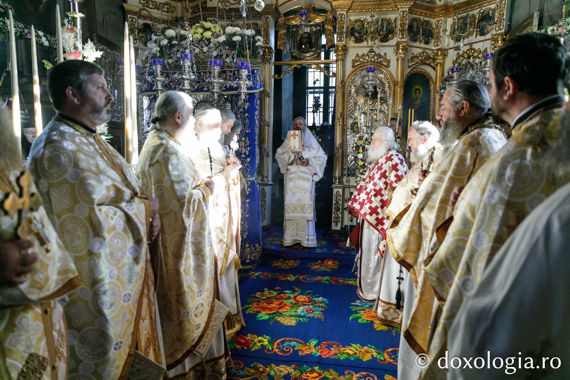 Starețul Efrem Vatopedinul, la hramul Mănăstirii Agapia