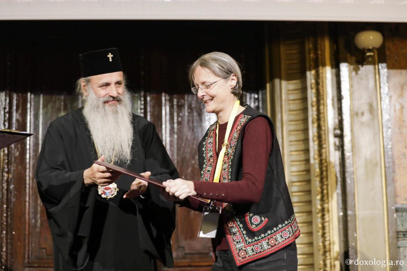 Însemne, distincții și recunoștință pentru cineaști, la finalul Festivalului „Quo Vadis”