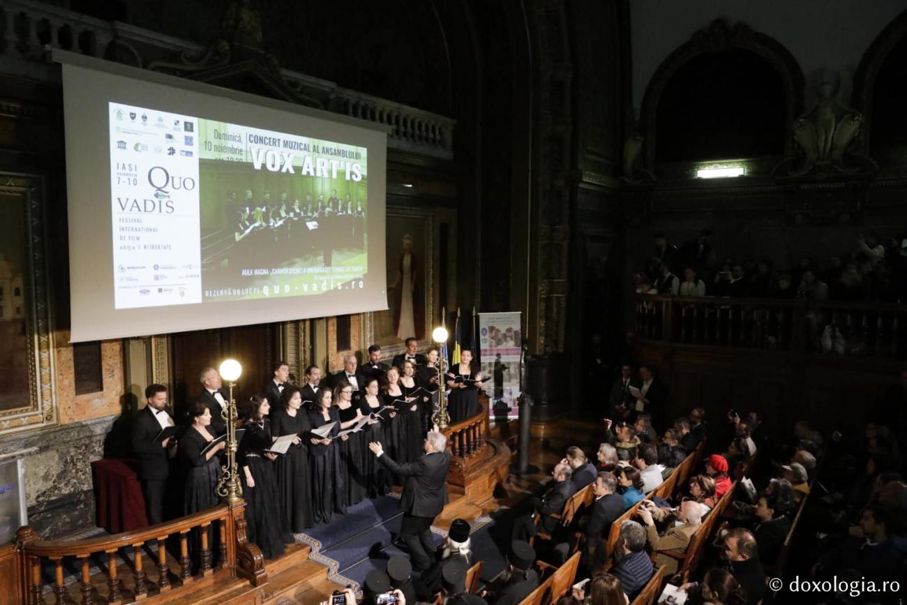 Însemne, distincții și recunoștință pentru cineaști, la finalul Festivalului „Quo Vadis”