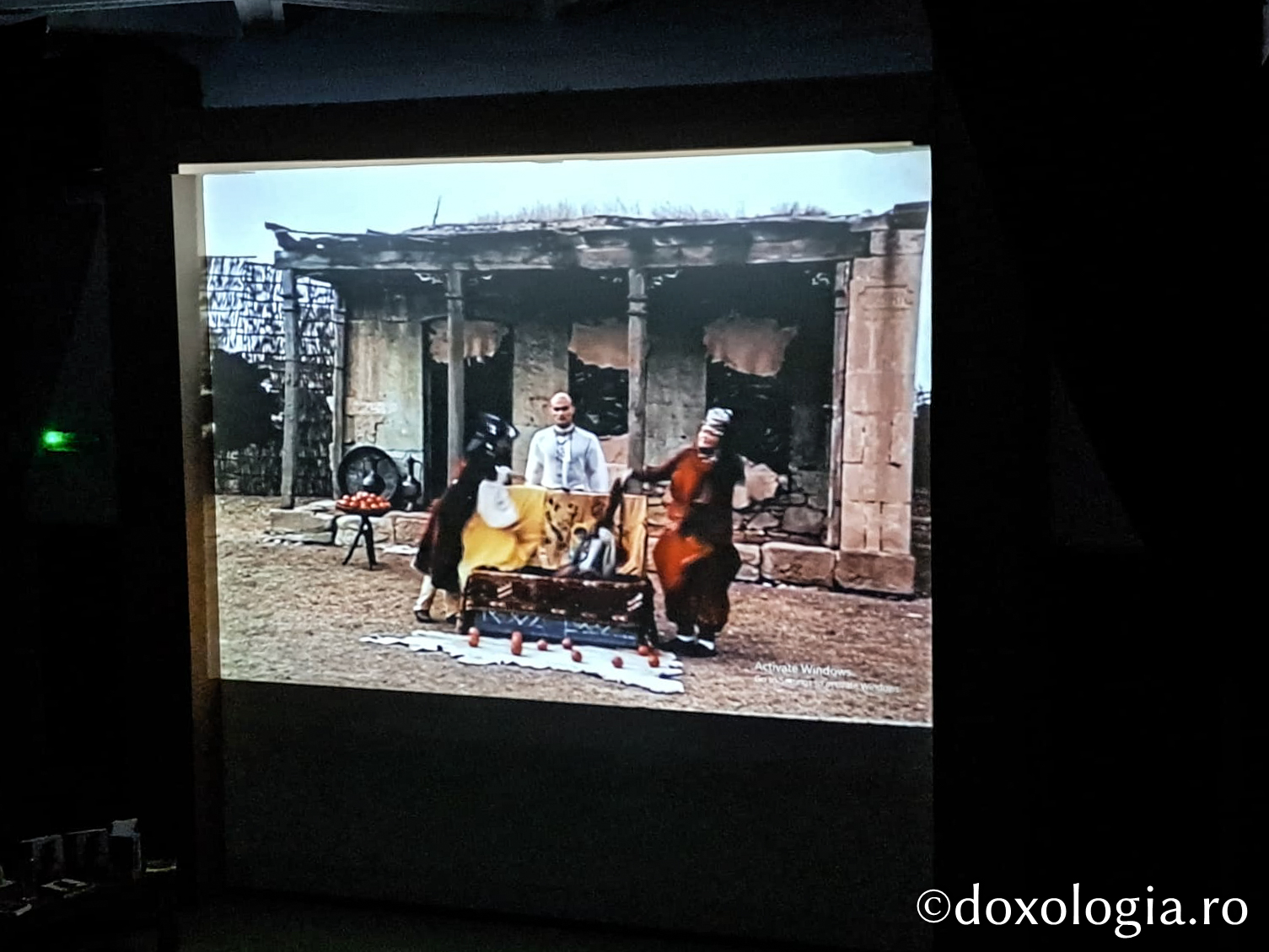 Proiecția filmului artistic Ashik-Kerib (Menestrelul îndrăgostit) (Georgia, regizor Sergey Parajanov) - Centenar Sergey Parajanov
