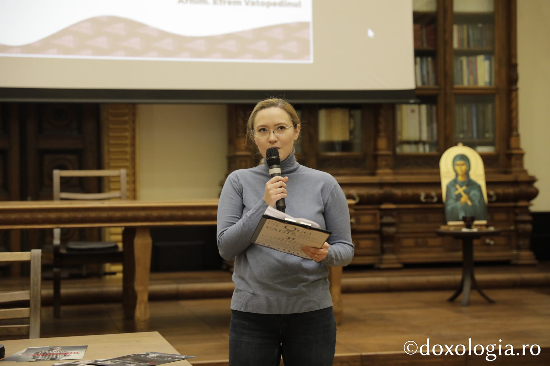 Proiecția filmului artistic Poarta Albă (România), în prezența regizorului Nicolae Mărgineanu