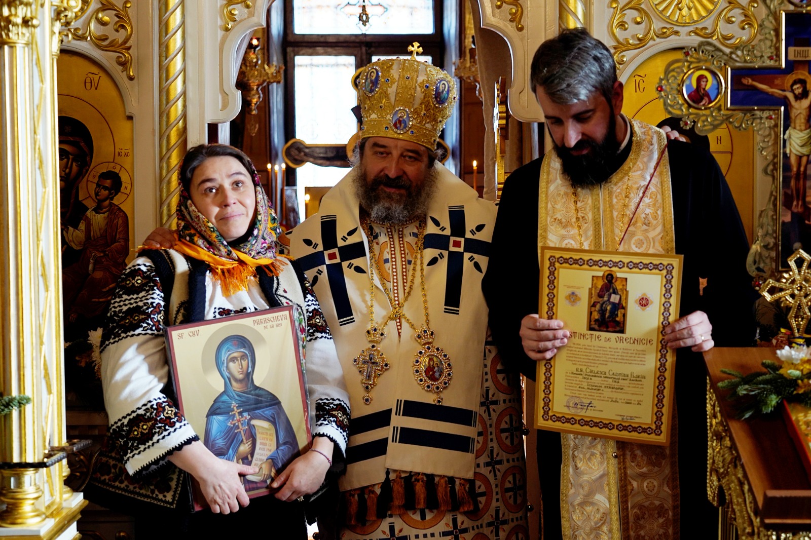 „Ori de câte ori privim către cel mai sărac decât noi, către cel bolnav, ne întâlnim în suferință cu Domnul”, le-a transmis PS Nichifor Botoșăneanul ieșenilor din Bucium