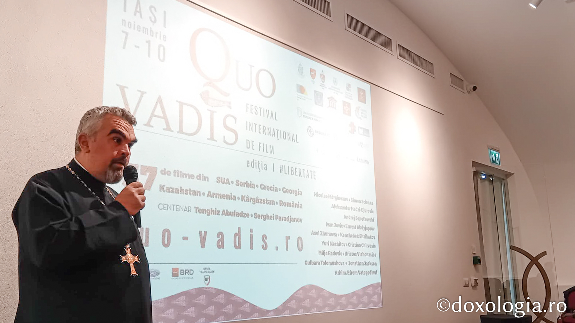 Proiecția filmului documentar Români în gulagul sovietic, prezintă pr. Alexandru Trușcă