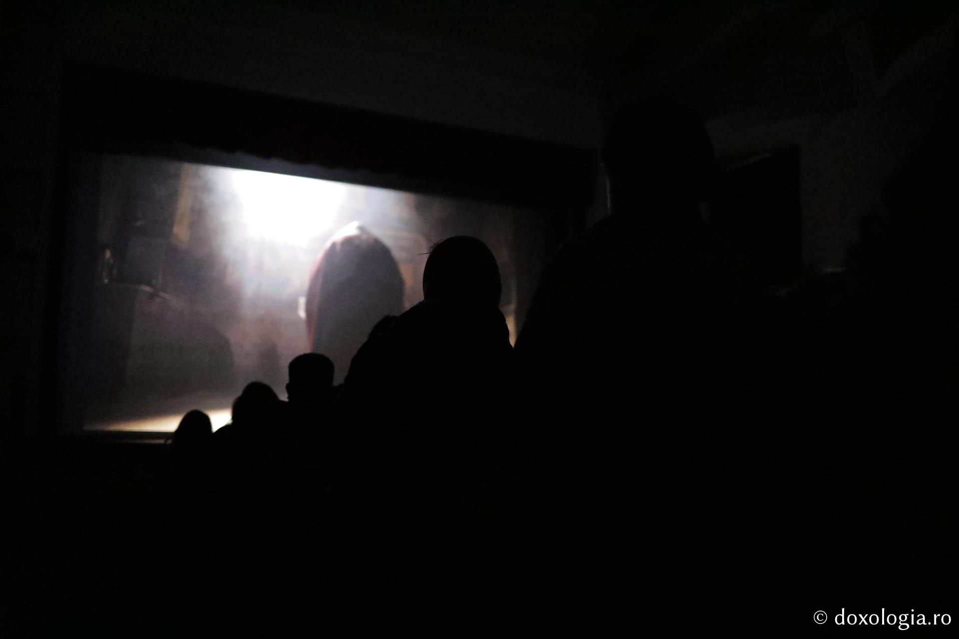 Proiecția filmului docudramă „Sfântul Nicolae. Chipul blândeții”